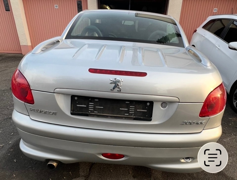 PEUGEOT 206 CC 1.6 16V Exclusive Edition Automatic-image-5