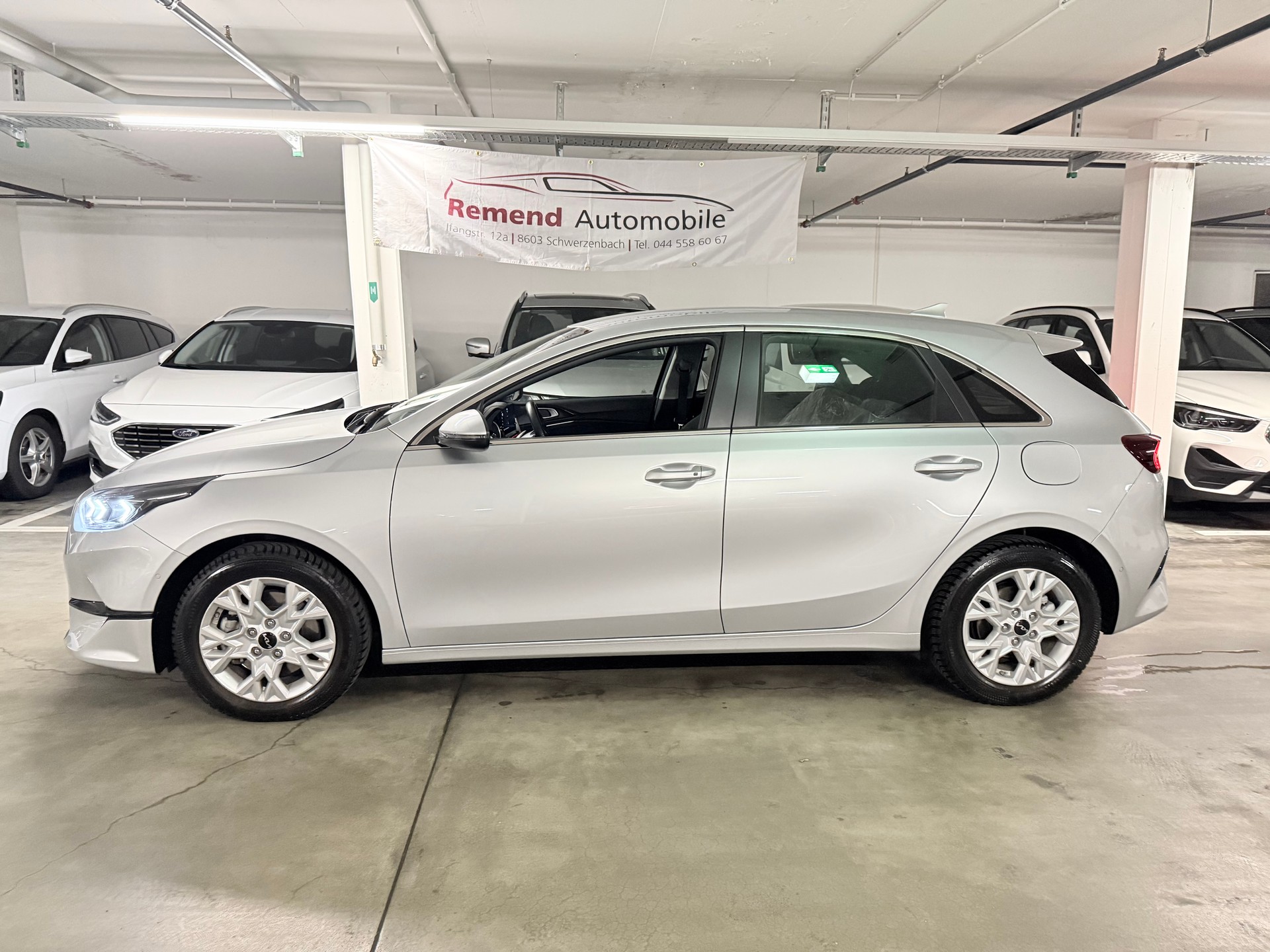 KIA Ceed 1.5 T-GDi MHEV Power DCT-image-3