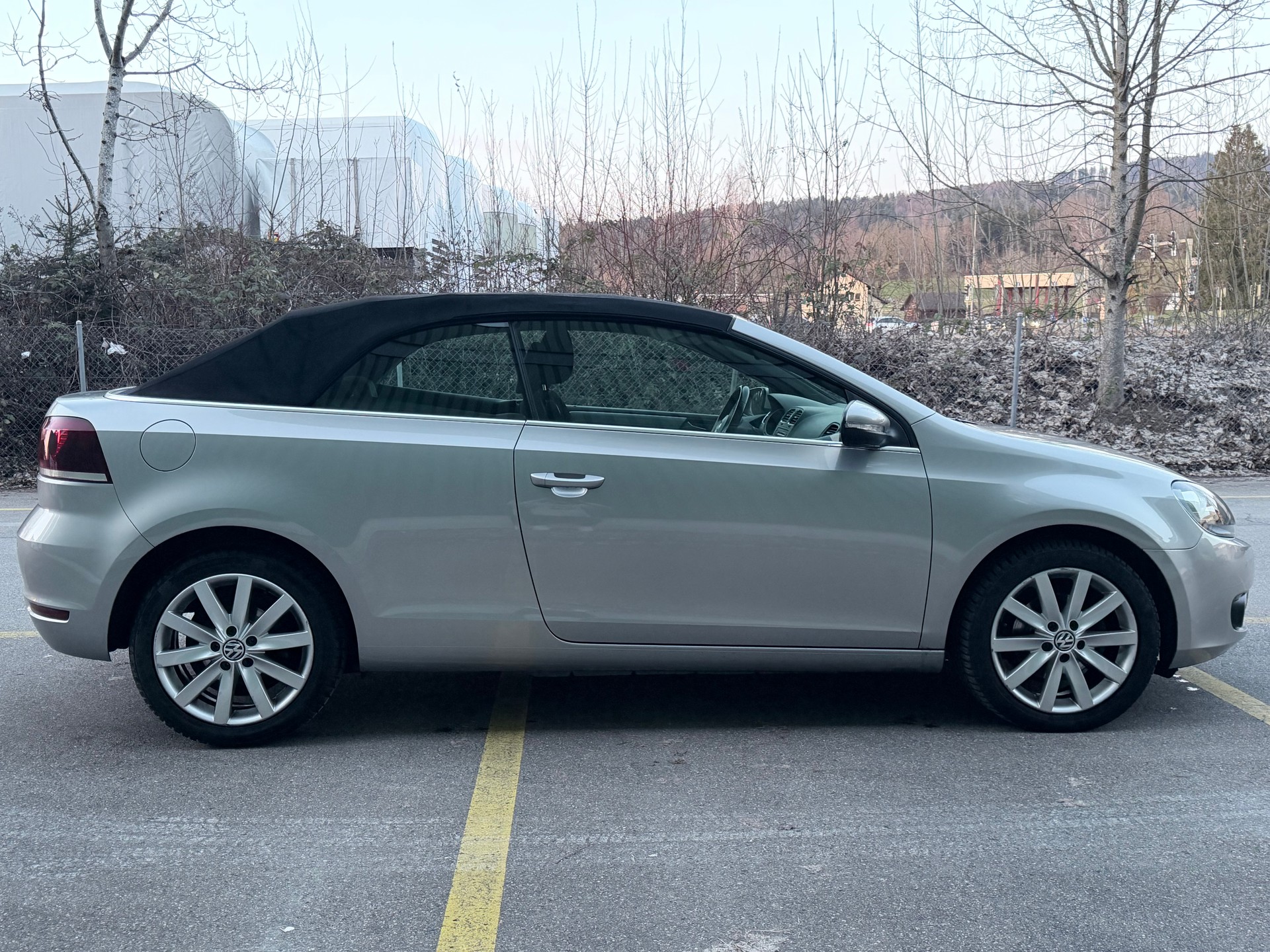 VW Golf Cabrio 1.6 TDI BMT-showroom-element-3