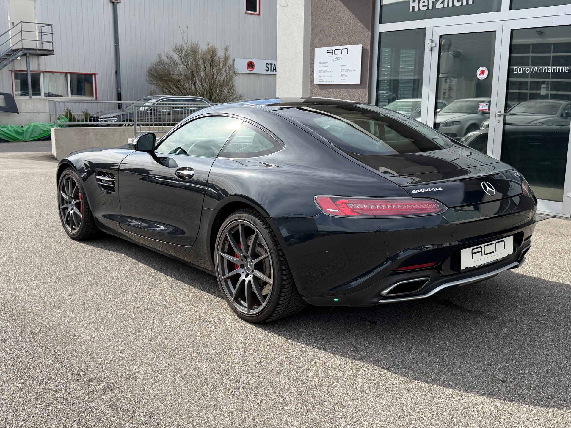 MERCEDES-BENZ AMG GT S Speedshift DCT-image-4