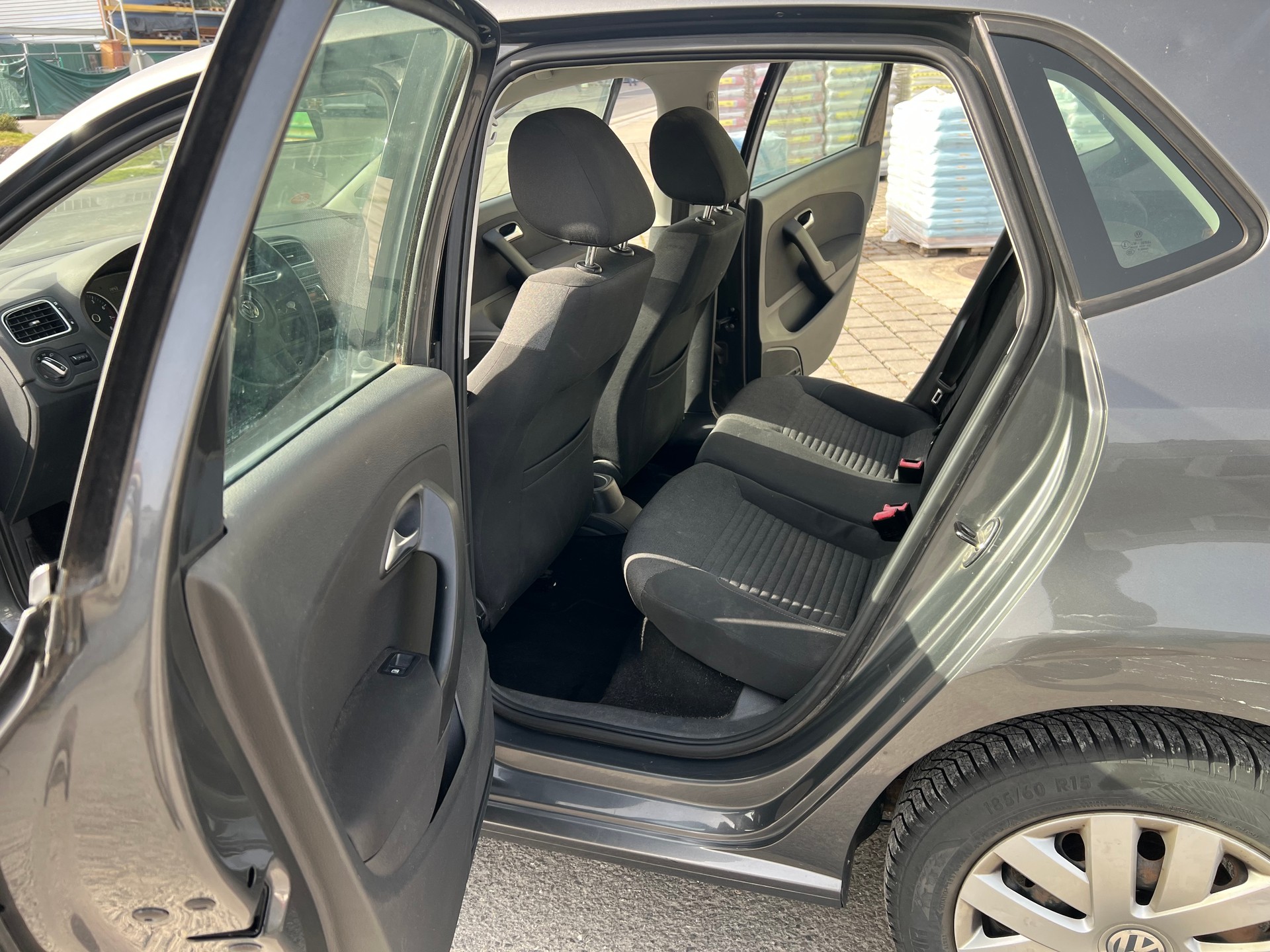 VW Polo 1.4 16V Trendline-image-10