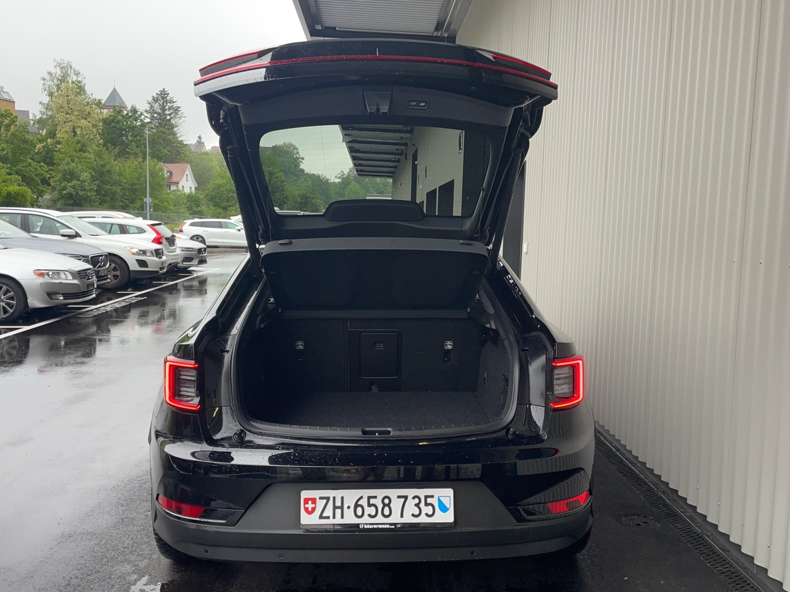 POLESTAR 2 Long Range Dual Motor-image-11