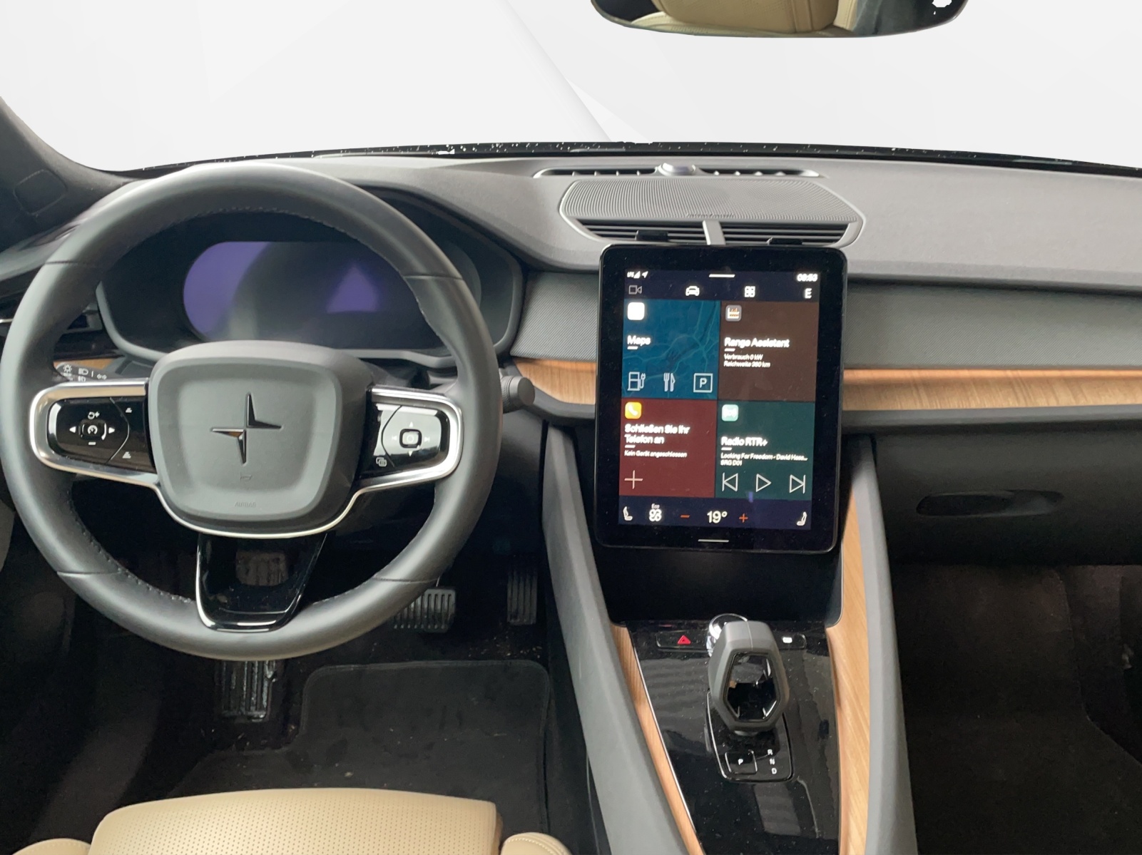 POLESTAR 2 Long Range Dual Motor-image-5