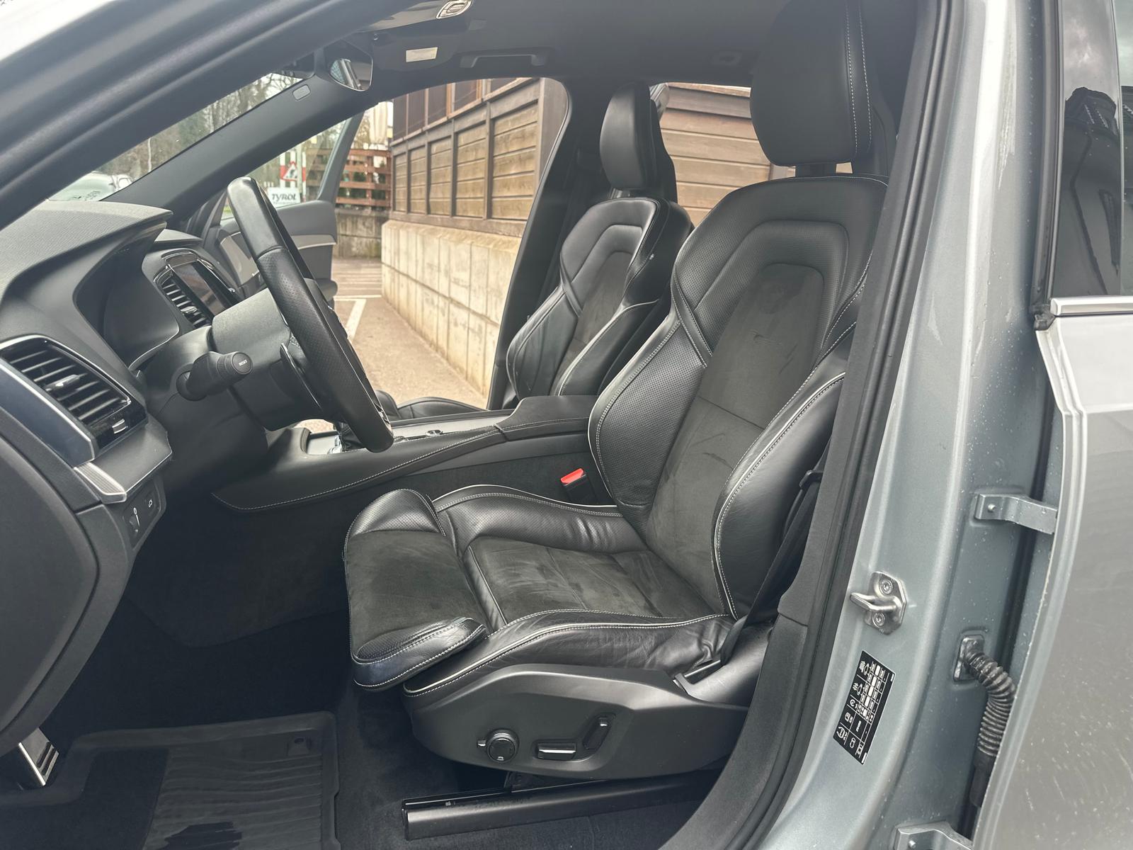 VOLVO XC90 D5 AWD R-Design Geartronic-image-9