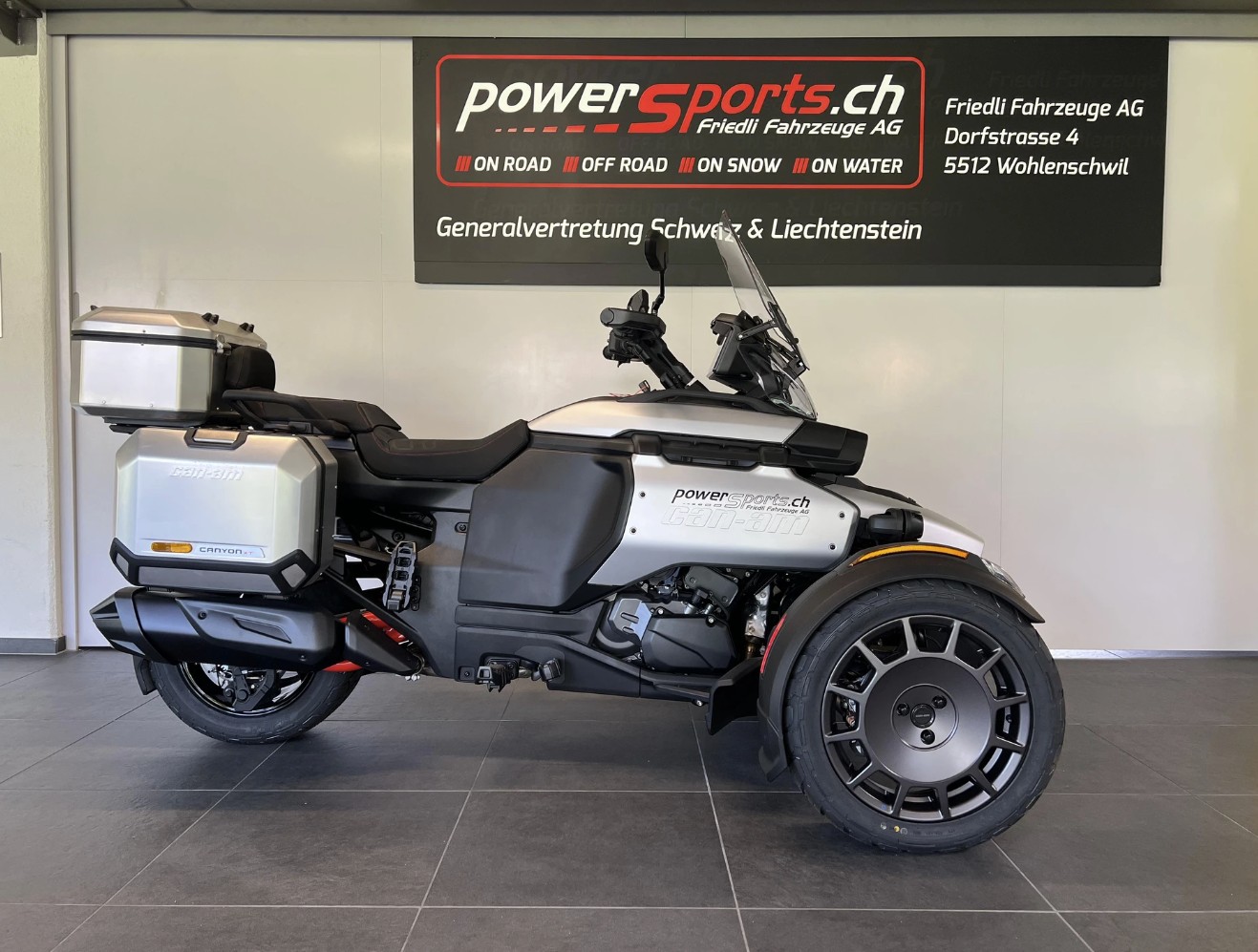 CAN-AM Canyon XT-showroom-element-2