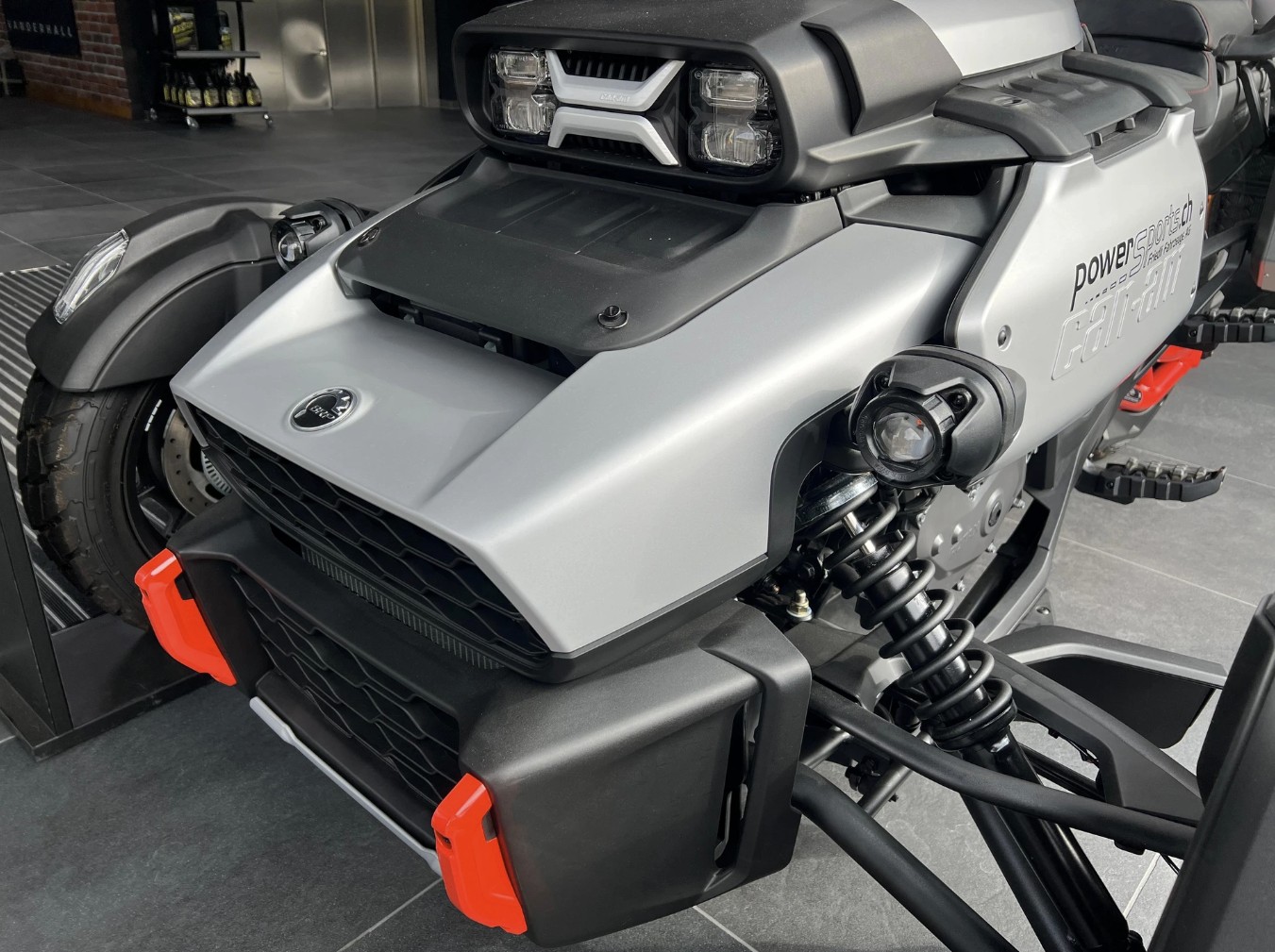 CAN-AM Canyon XT-image-7