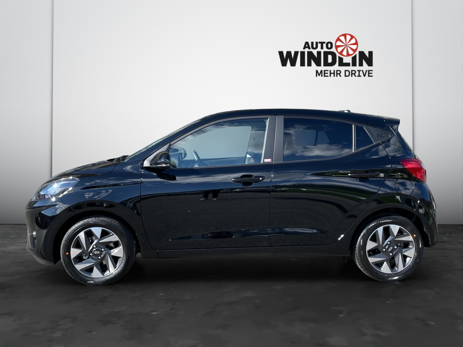 HYUNDAI i10 1.2 Amplia-image-3