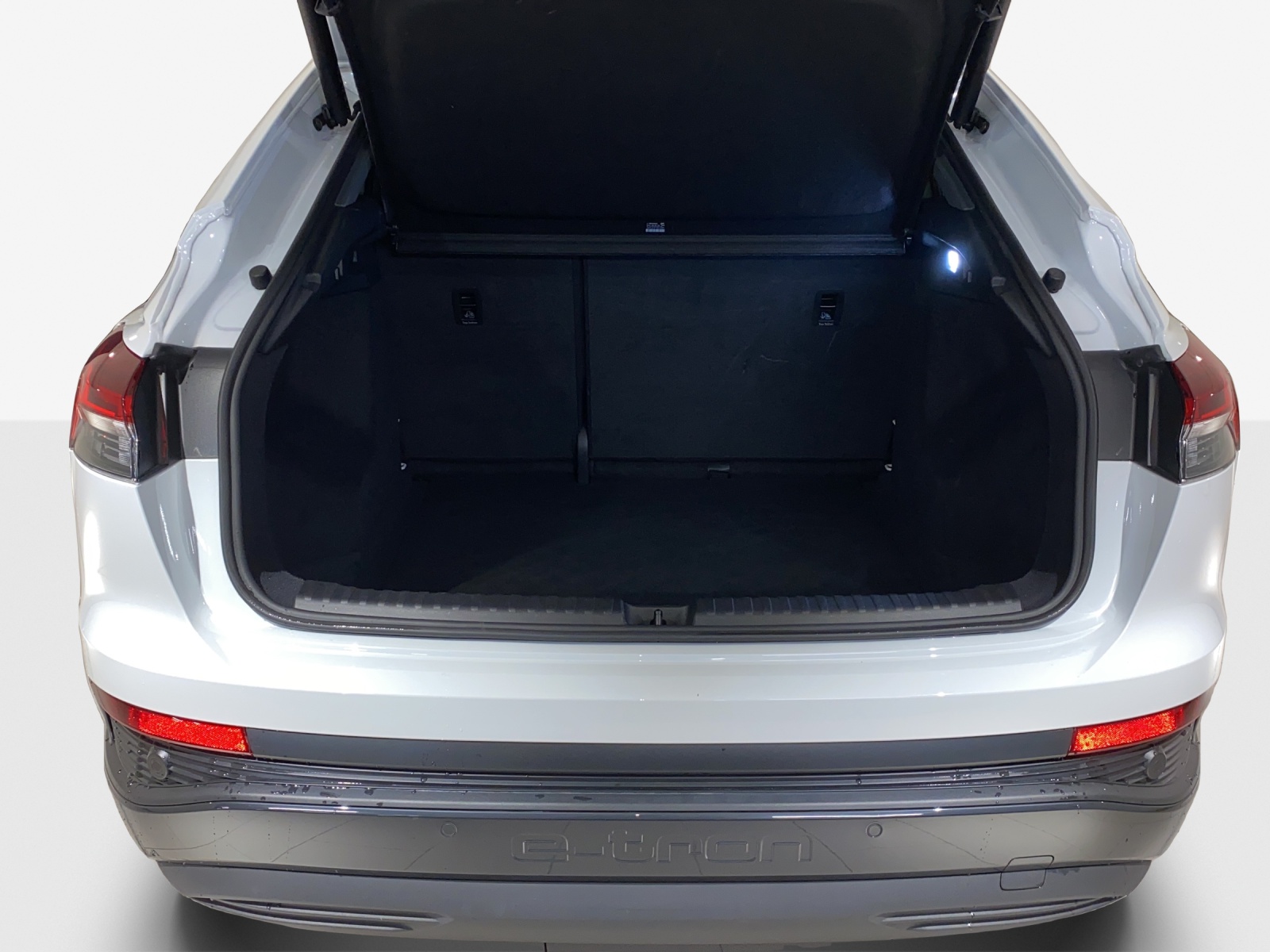 AUDI Q4 Sportback e-tron 35-image-10