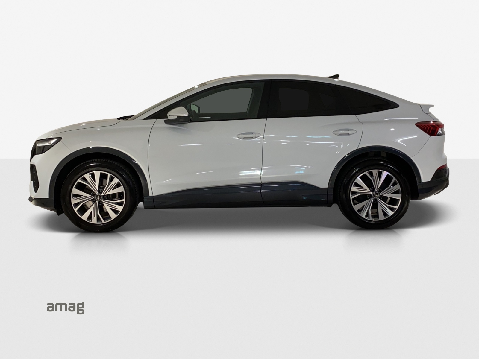 AUDI Q4 Sportback e-tron 35-image-1