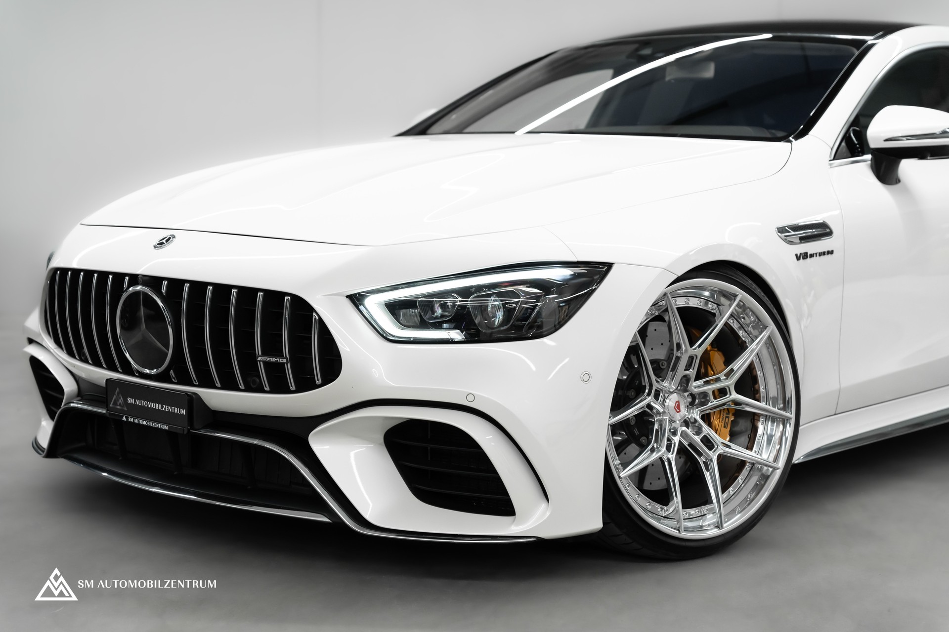 MERCEDES-BENZ AMG GT 63 S 4matic+ / 22'' Vossen / Keramik / Burmester-showroom-element-3