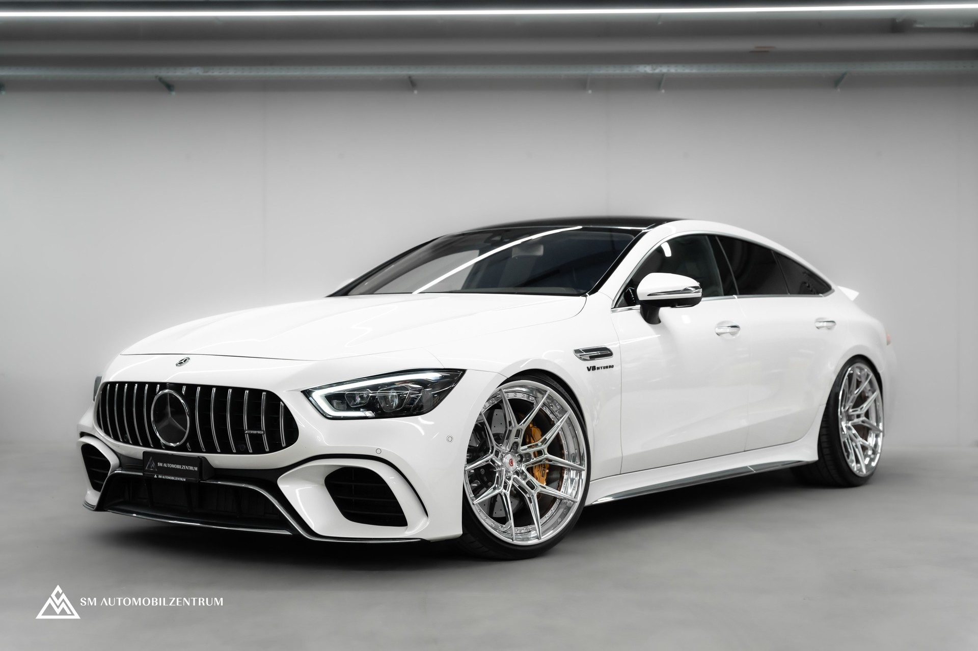 MERCEDES-BENZ AMG GT 63 S 4matic+ / 22'' Vossen / Keramik / Burmester