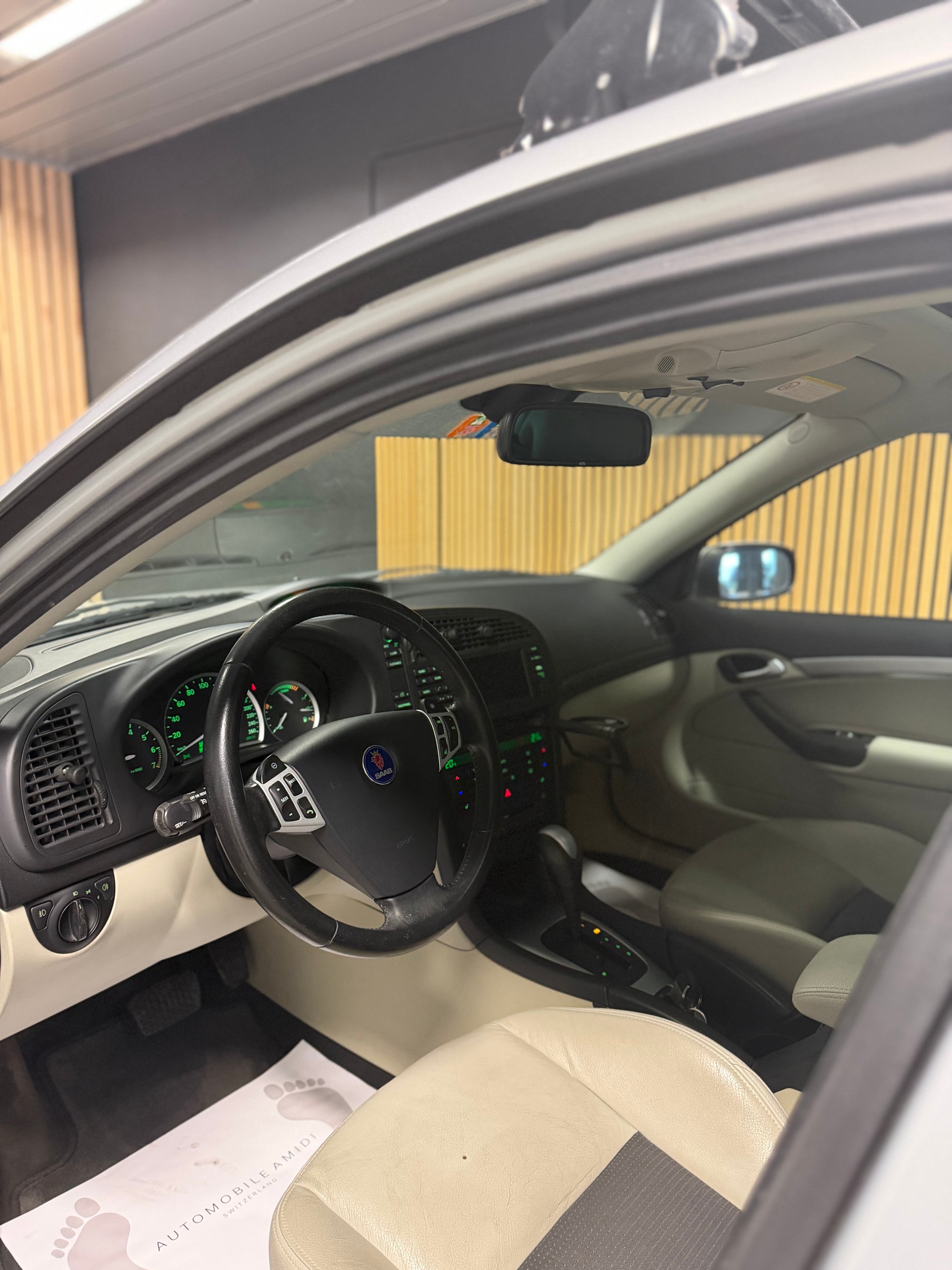 SAAB 9-3-image-6