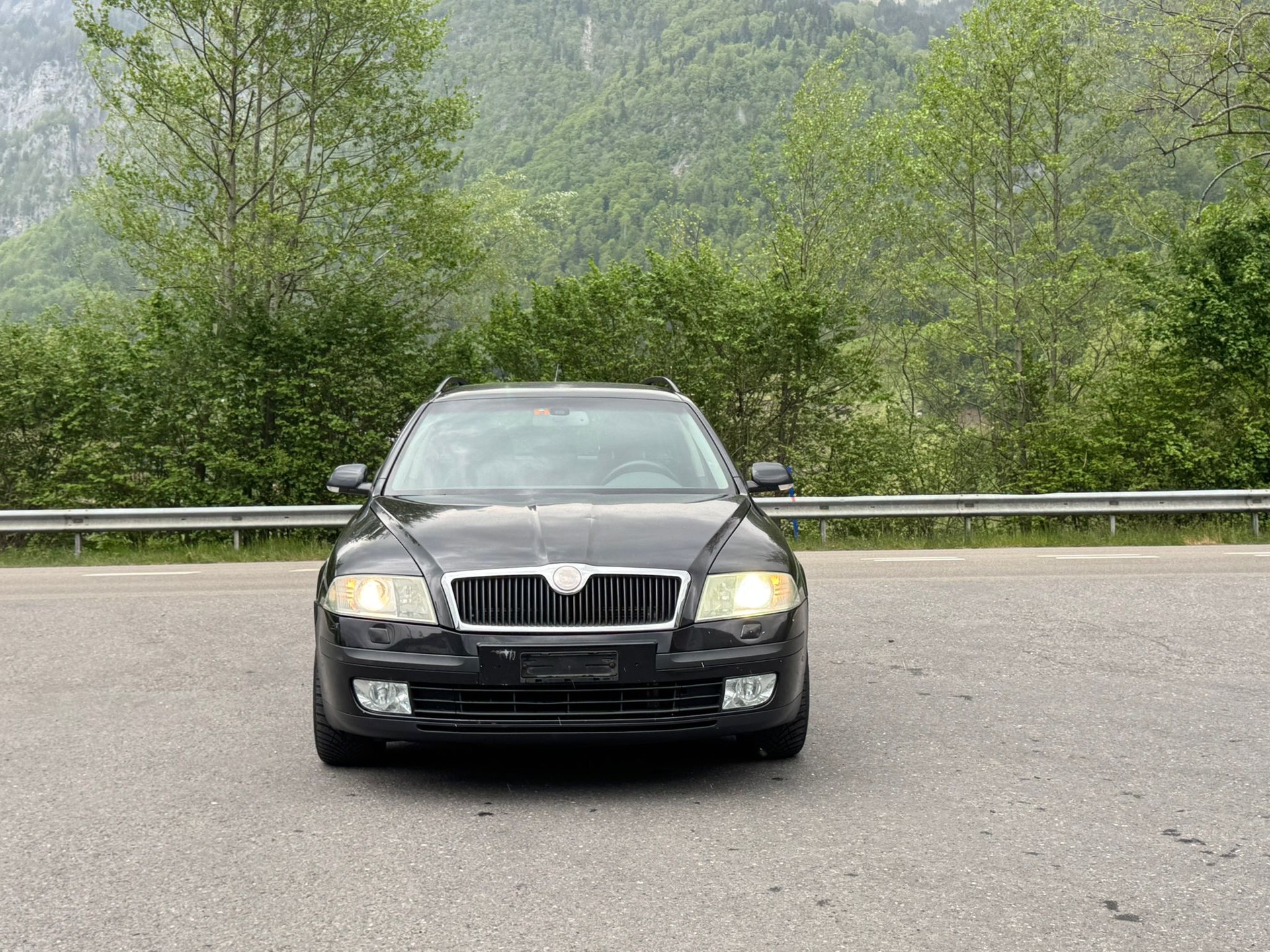SKODA Octavia 2.0 TDI Laurin & Klement 4x4-image-1