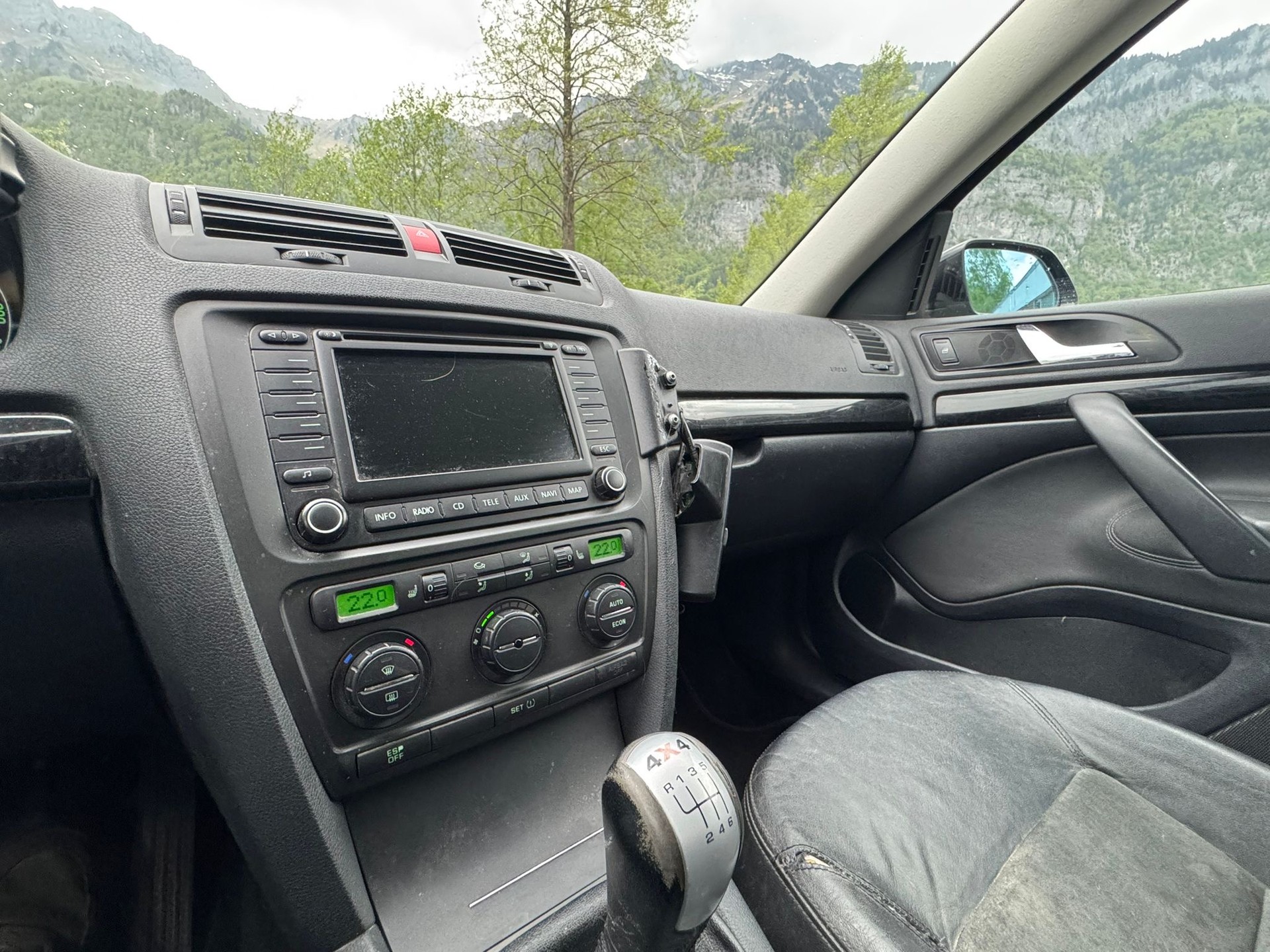SKODA Octavia 2.0 TDI Laurin & Klement 4x4-image-9