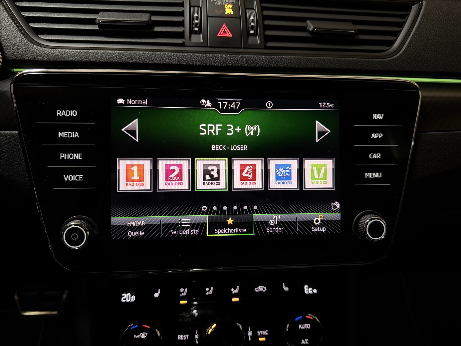 SKODA Superb 1.4 TSI Sport Line PHEV DSG-image-21