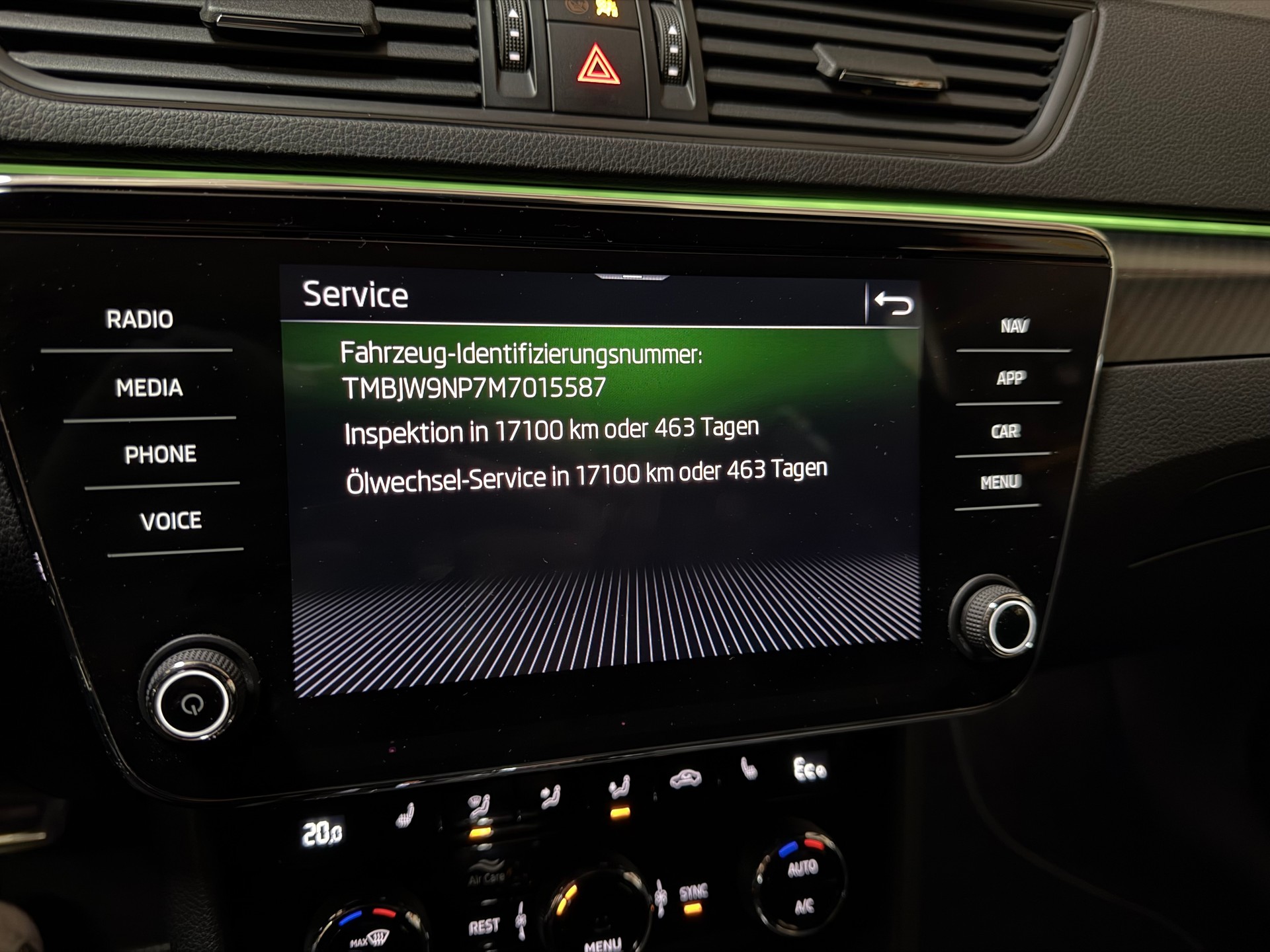 SKODA Superb 1.4 TSI Sport Line PHEV DSG-image-26