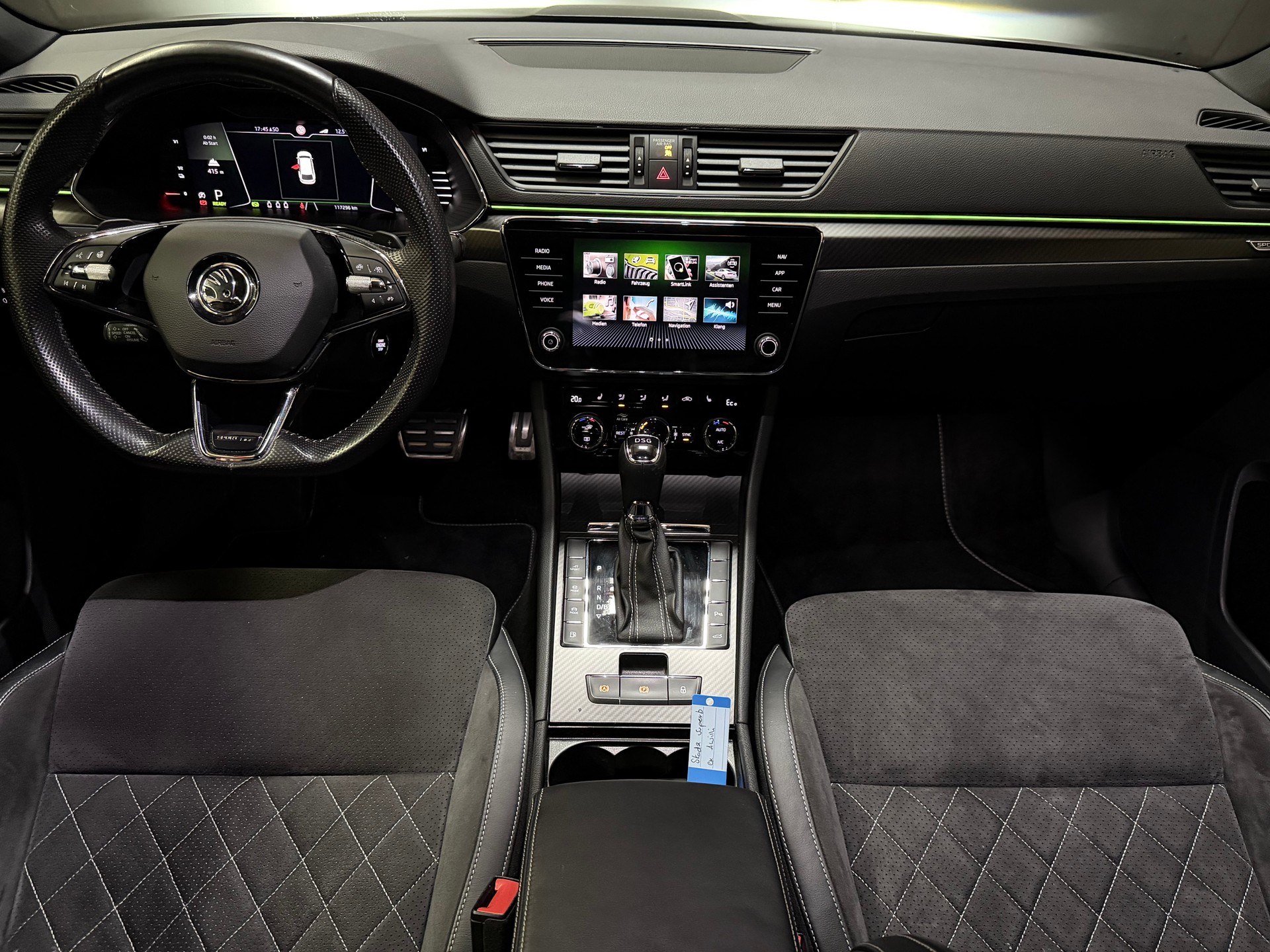 SKODA Superb 1.4 TSI Sport Line PHEV DSG-image-14