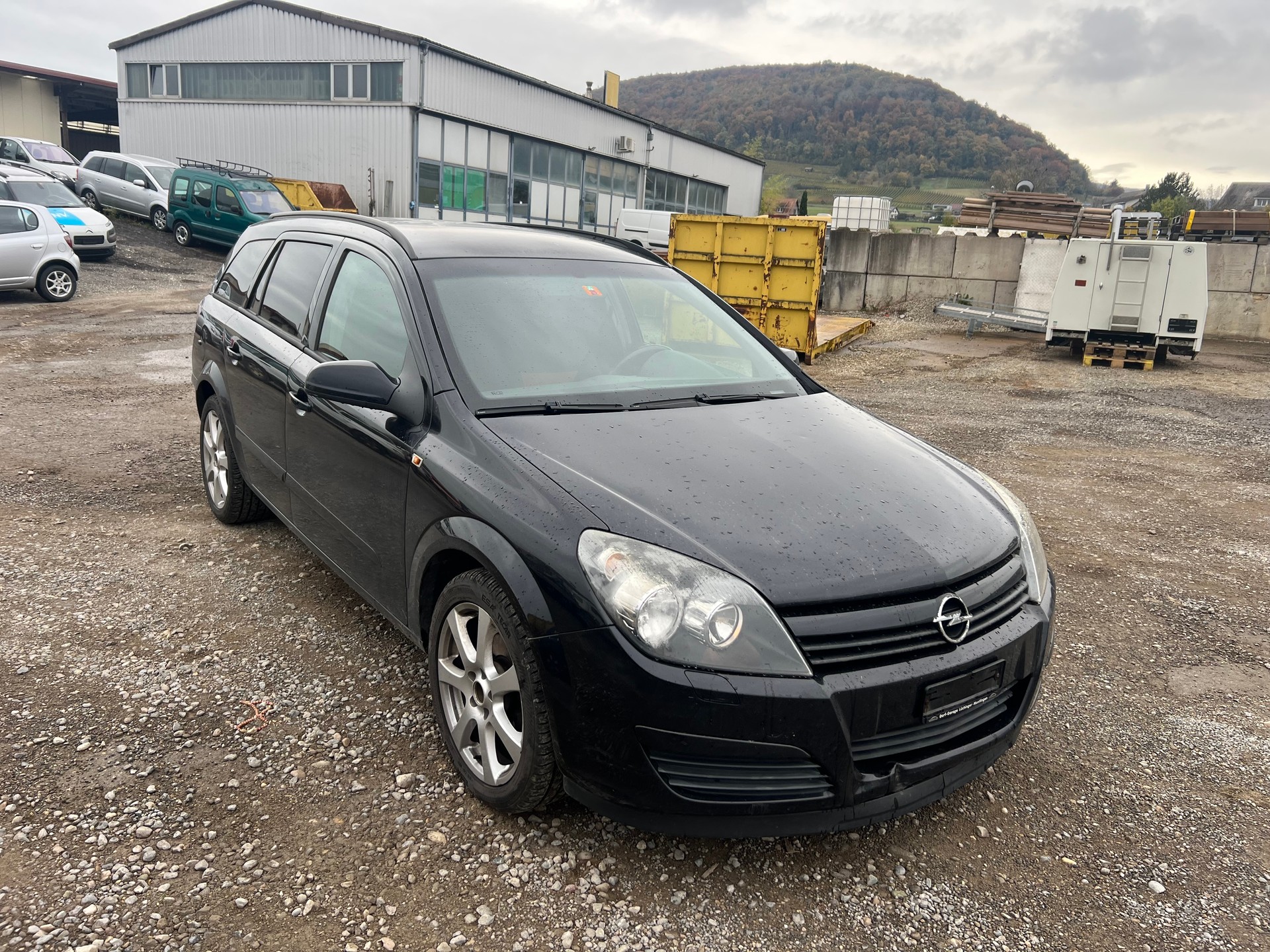 OPEL Astra Caravan 1.7 CDTi Essentia-image-0