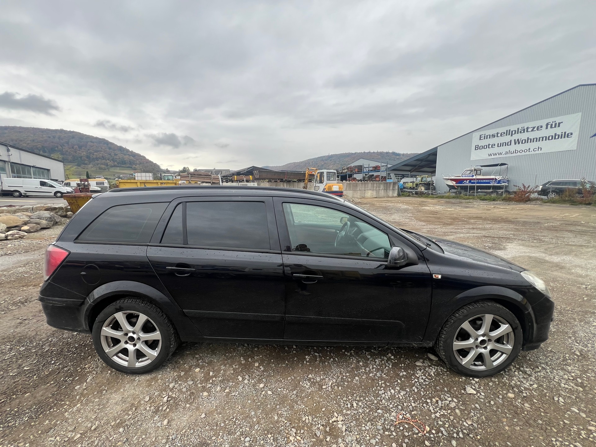 OPEL Astra Caravan 1.7 CDTi Essentia-image-7