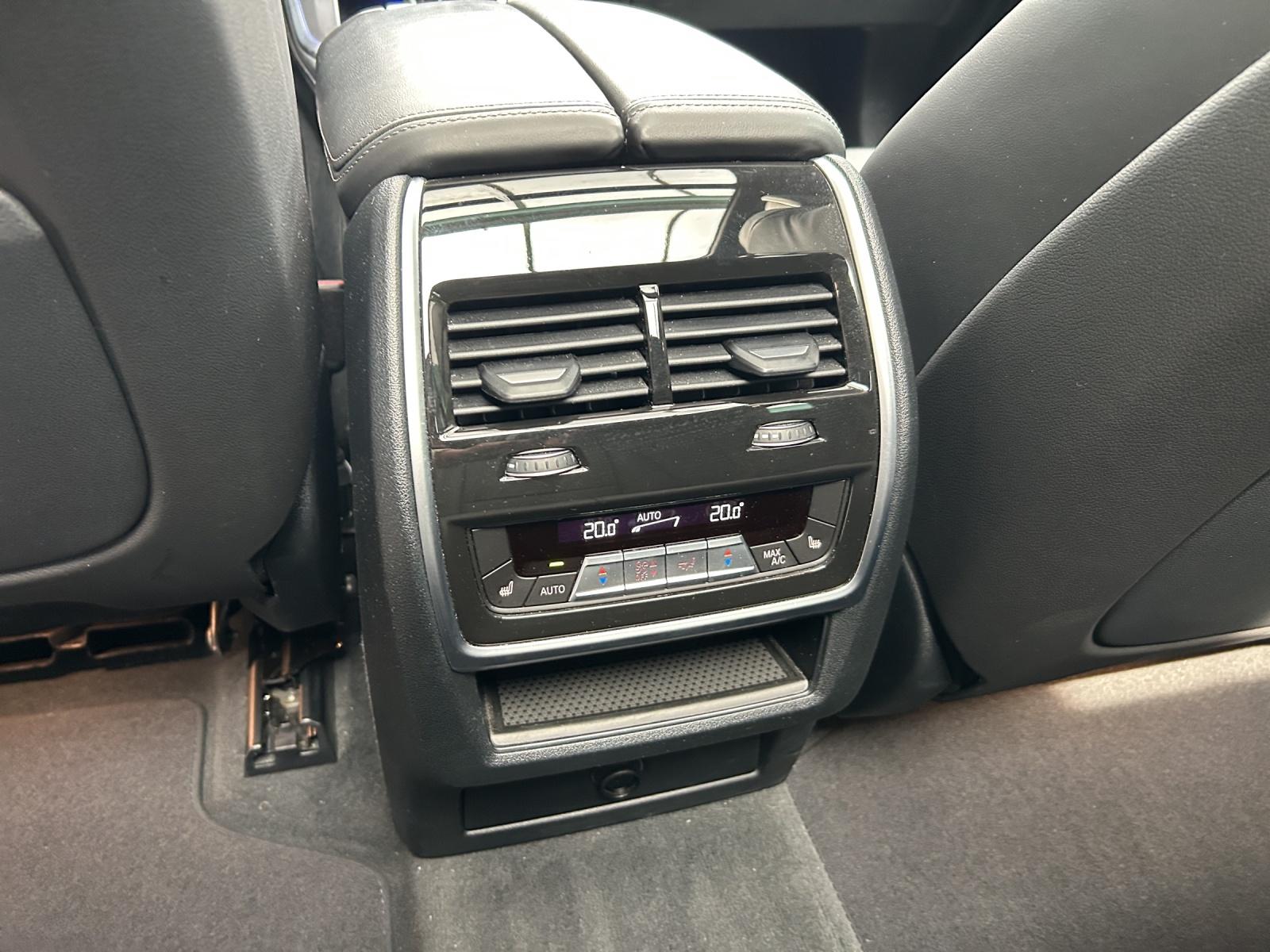 BMW X5 40d xDrive SAG-image-22
