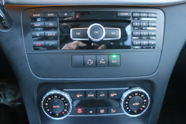 MERCEDES-BENZ GLK 250 BlueTEC 4Matic 7G-Tronic-image-11