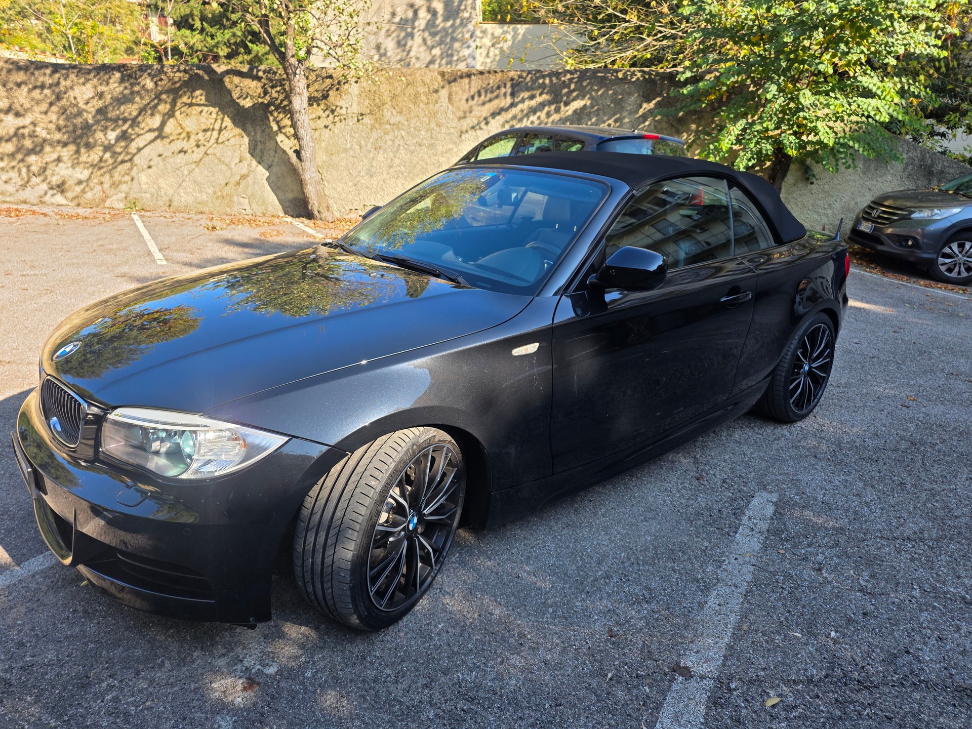 BMW 135i-image-1