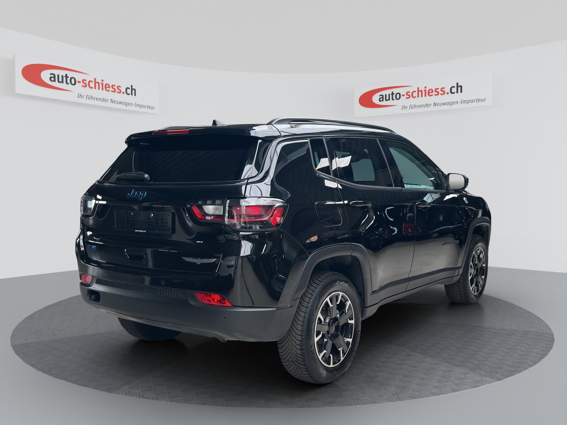 JEEP Compass 1.3 T PHEV Trailhawk AWD-image-3