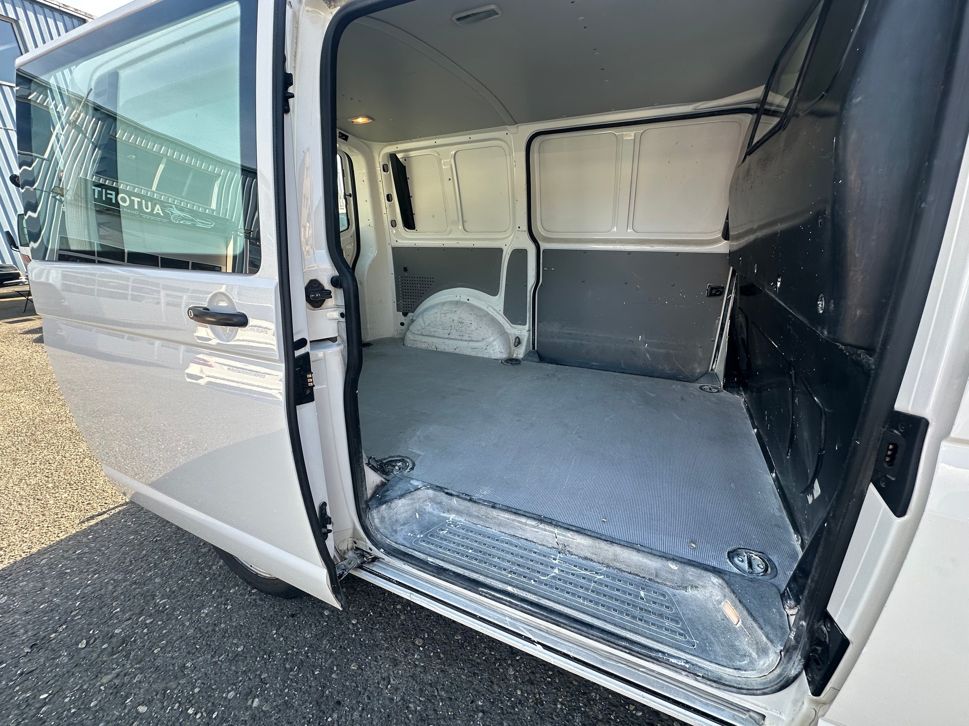 VW T5-image-11