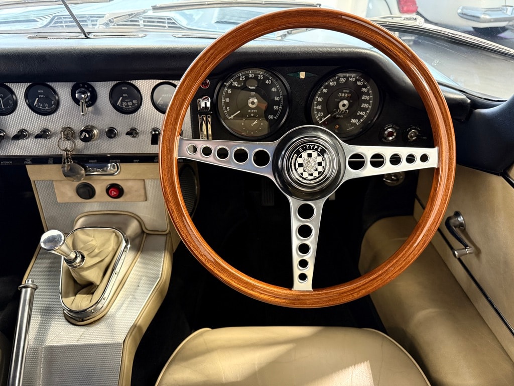 JAGUAR Cabrio RHD Veteran-image-4