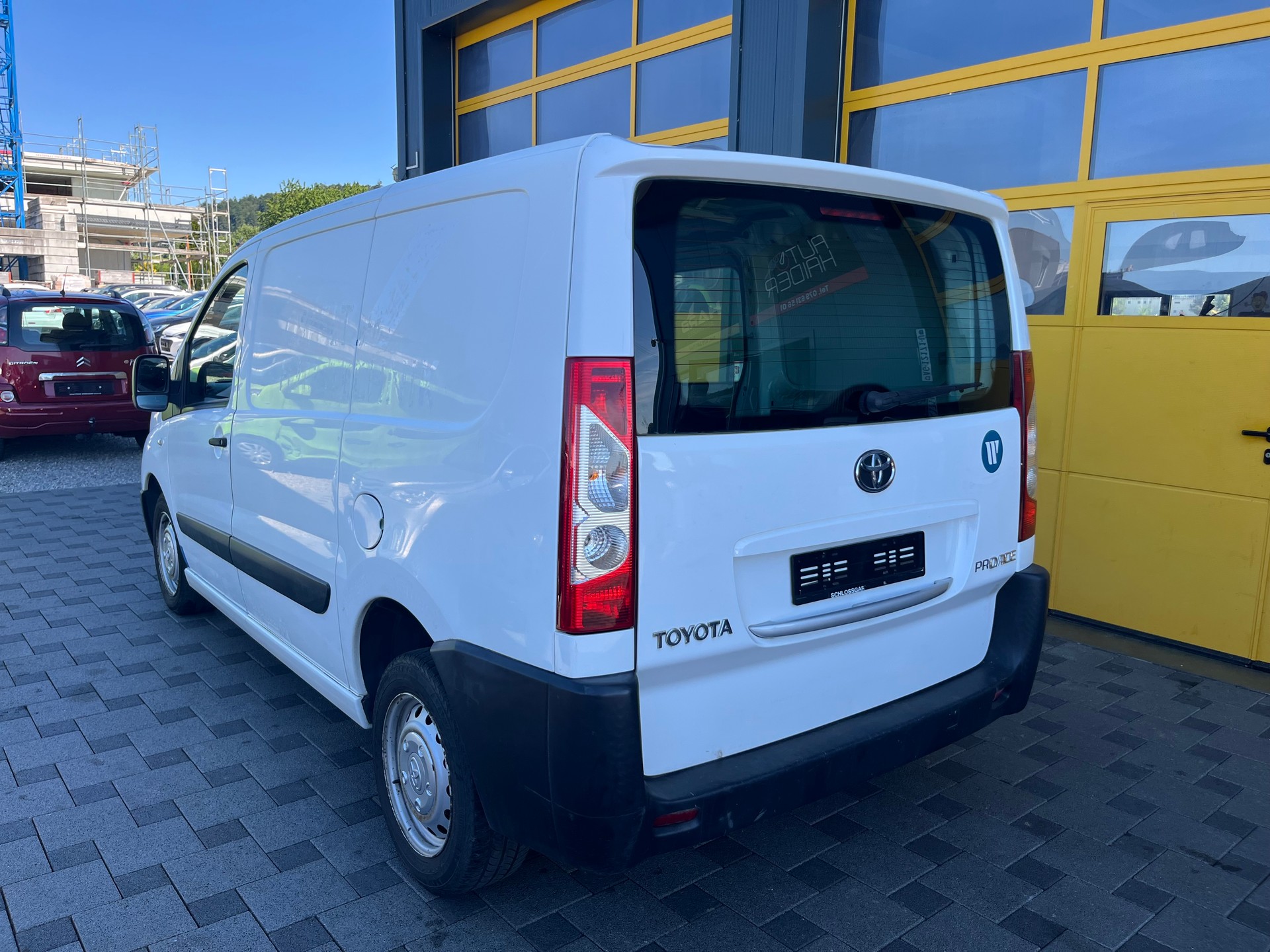 TOYOTA Proace 2.0D Panel Van Luna L1H1-image-4