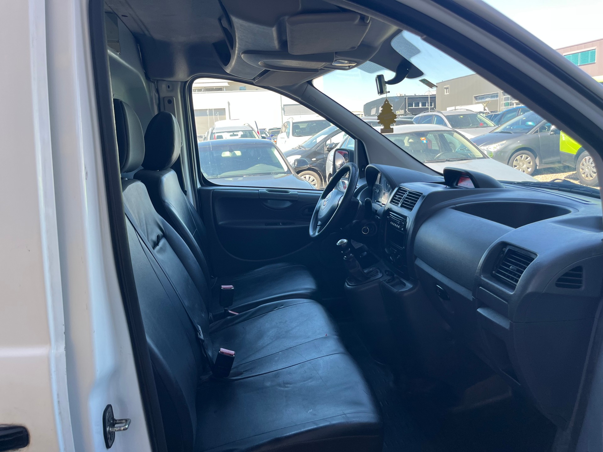 TOYOTA Proace 2.0D Panel Van Luna L1H1-image-7