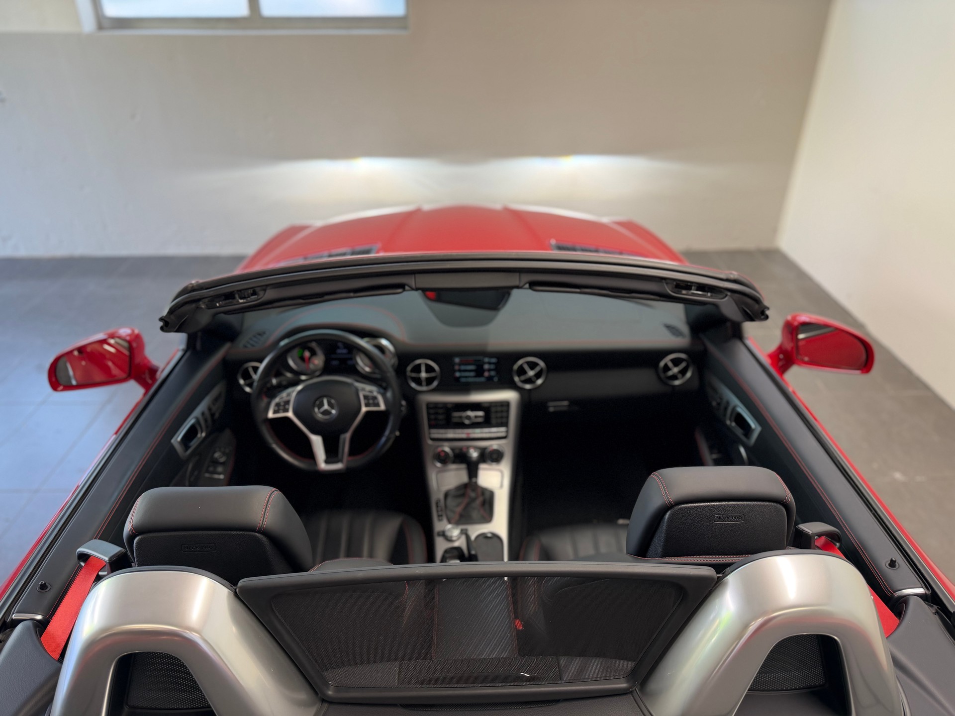 MERCEDES-BENZ SLK 200 7G-Tronic-image-8