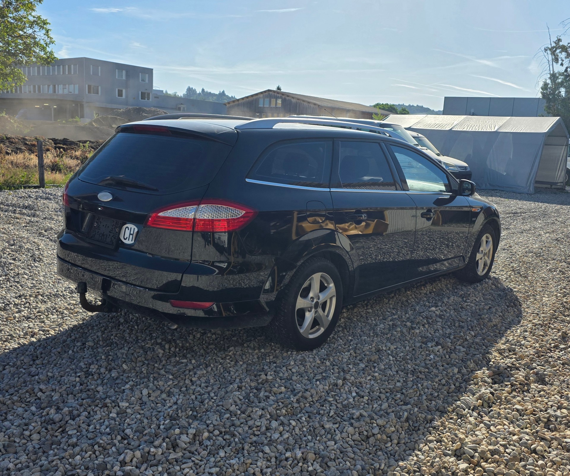 FORD Mondeo 2.5i 20V Titanium-image-2