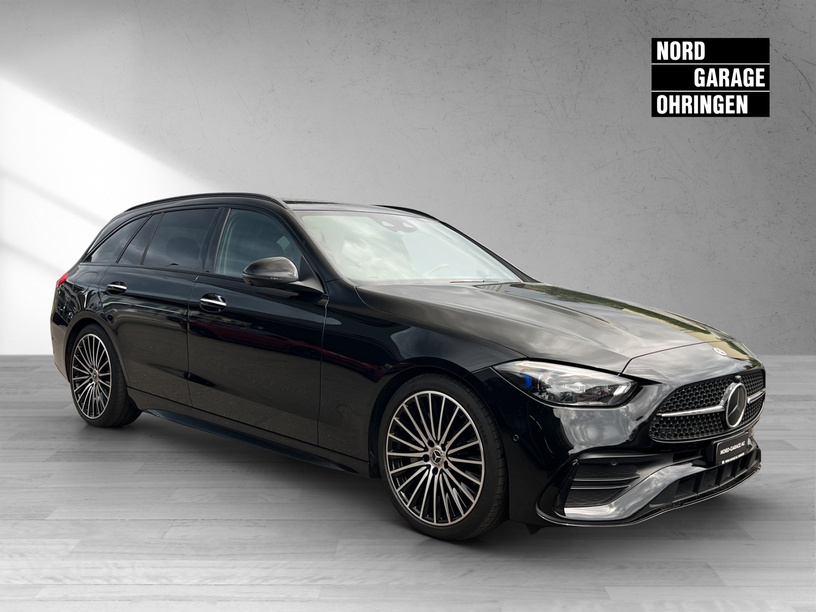 MERCEDES-BENZ C 220 d T 4M AMG Line Swiss Star-image-5