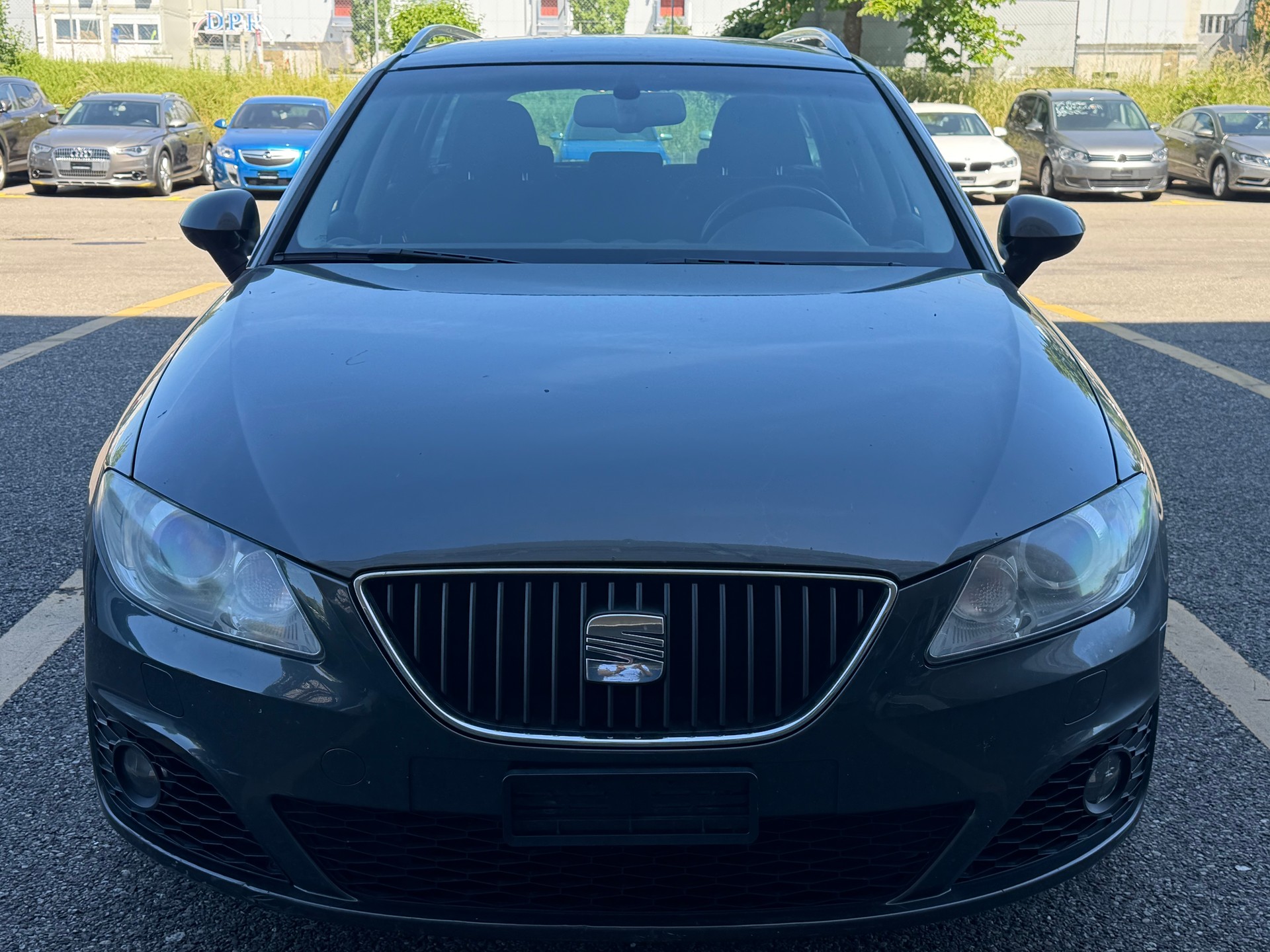 SEAT Exeo ST 2.0 TSI Sport multitronic-showroom-element-1