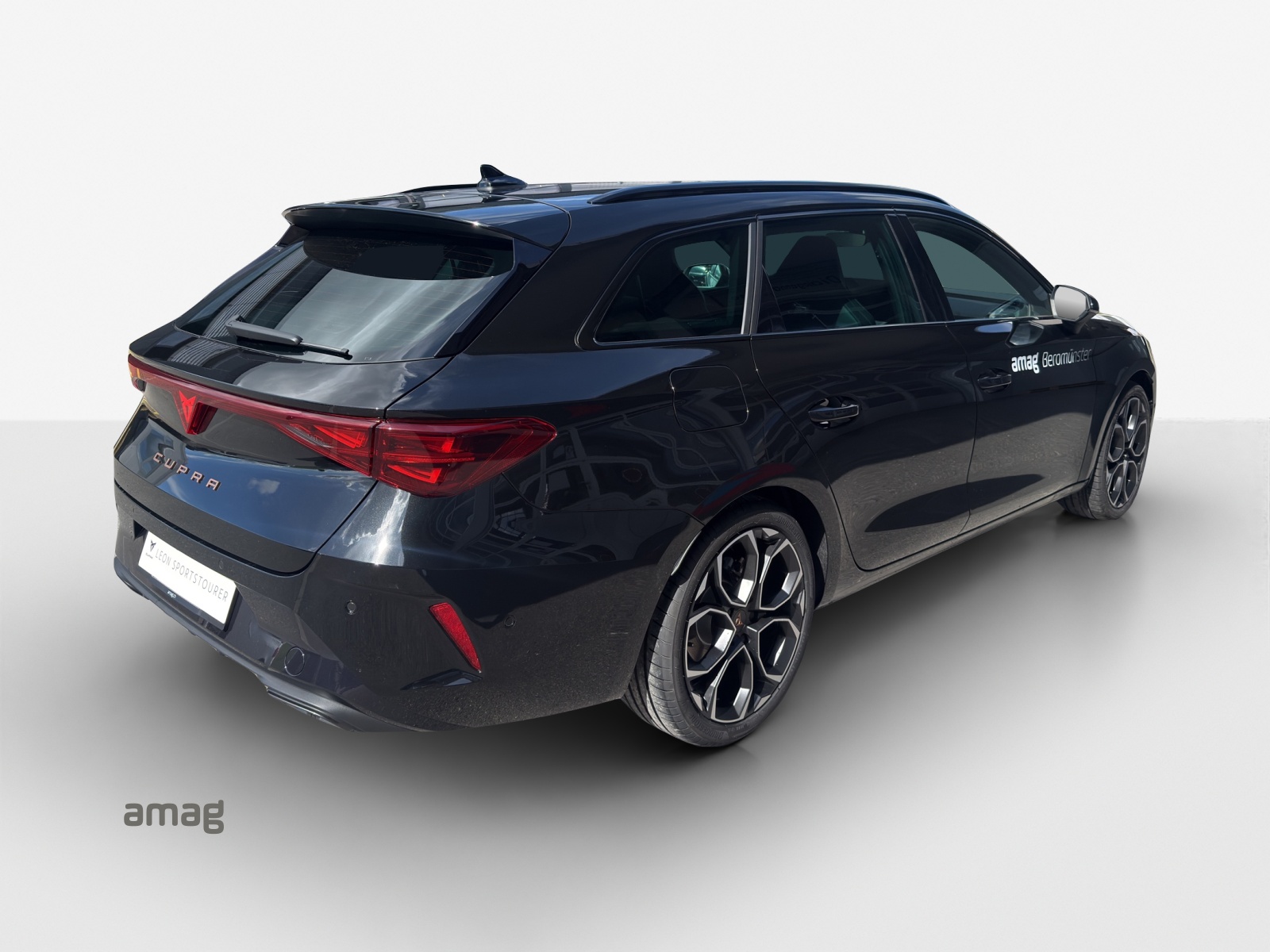 CUPRA LEON ST 1.5 eTSI Prime Edition DSG-image-4