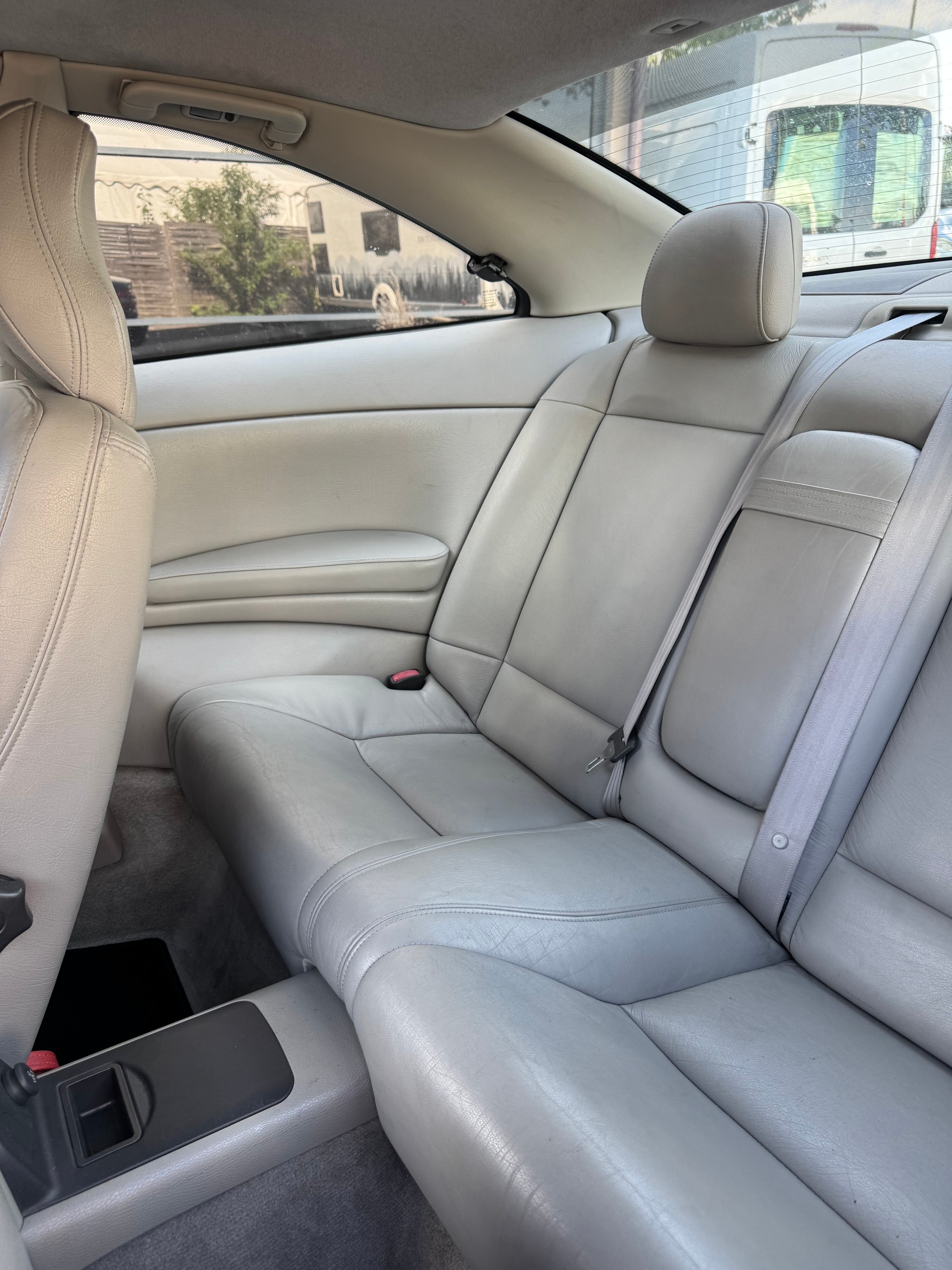 VOLVO C70 Coupè 2.0T-image-12