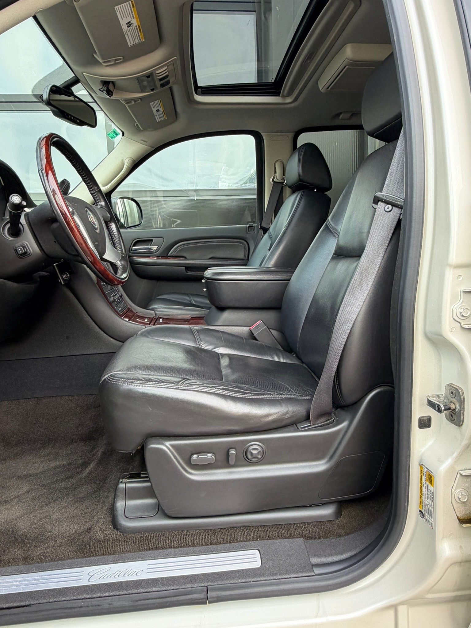 CADILLAC Escalade 6.2 Sport Luxury-image-6