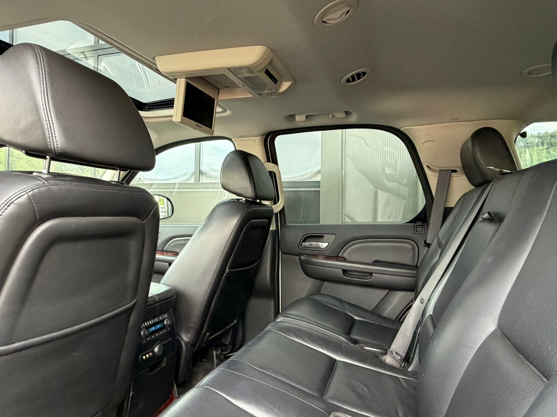 CADILLAC Escalade 6.2 Sport Luxury-image-13