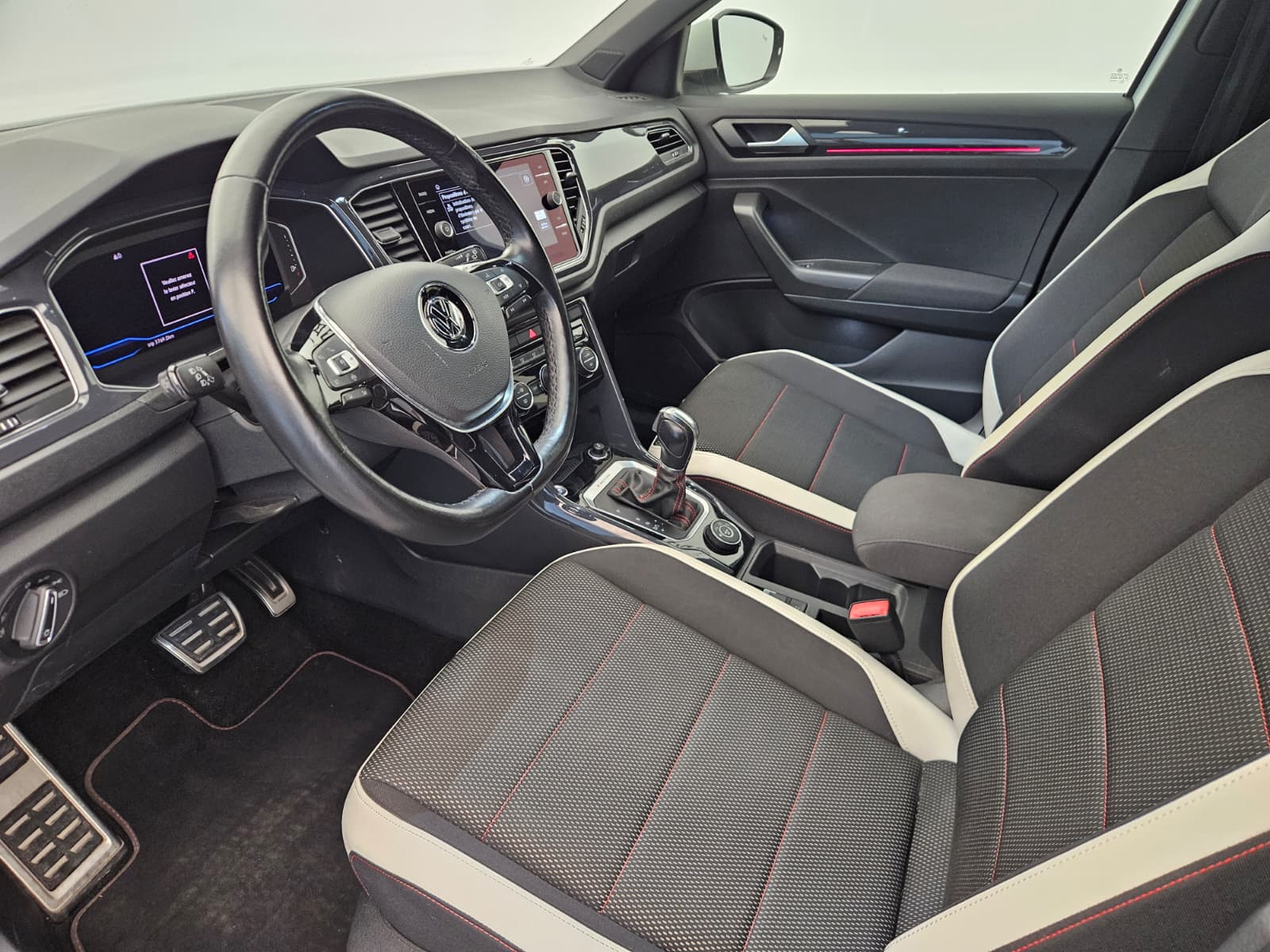 VW T-Roc 2.0 TSI Sport DSG 4Motion-image-10