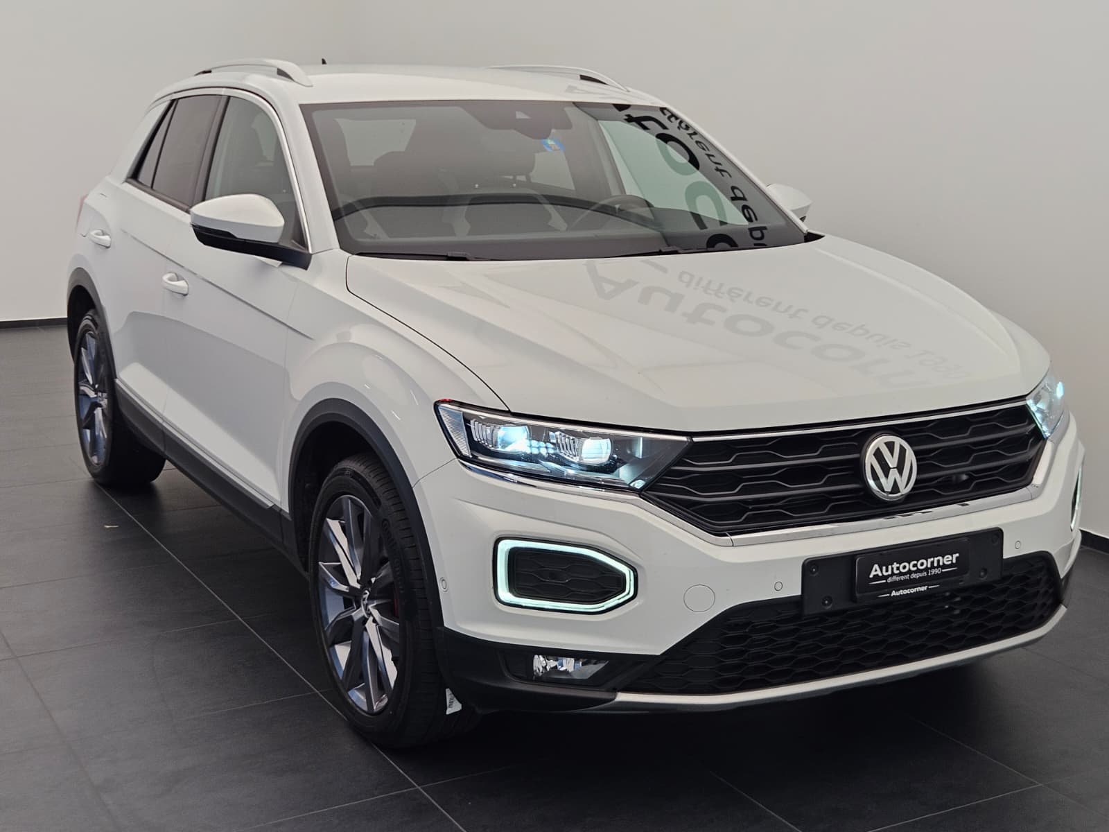 VW T-Roc 2.0 TSI Sport DSG 4Motion-image-4