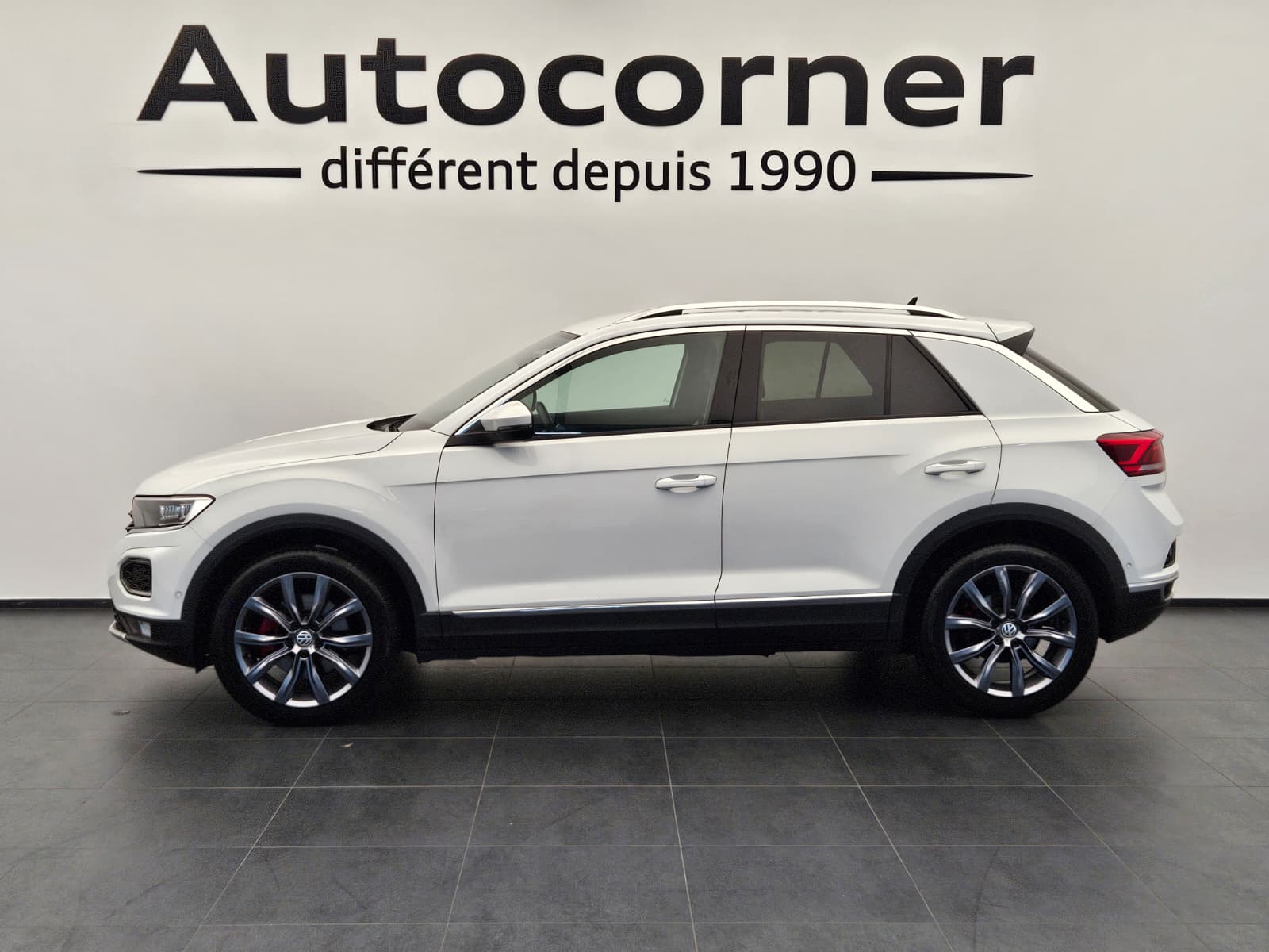 VW T-Roc 2.0 TSI Sport DSG 4Motion-image-1