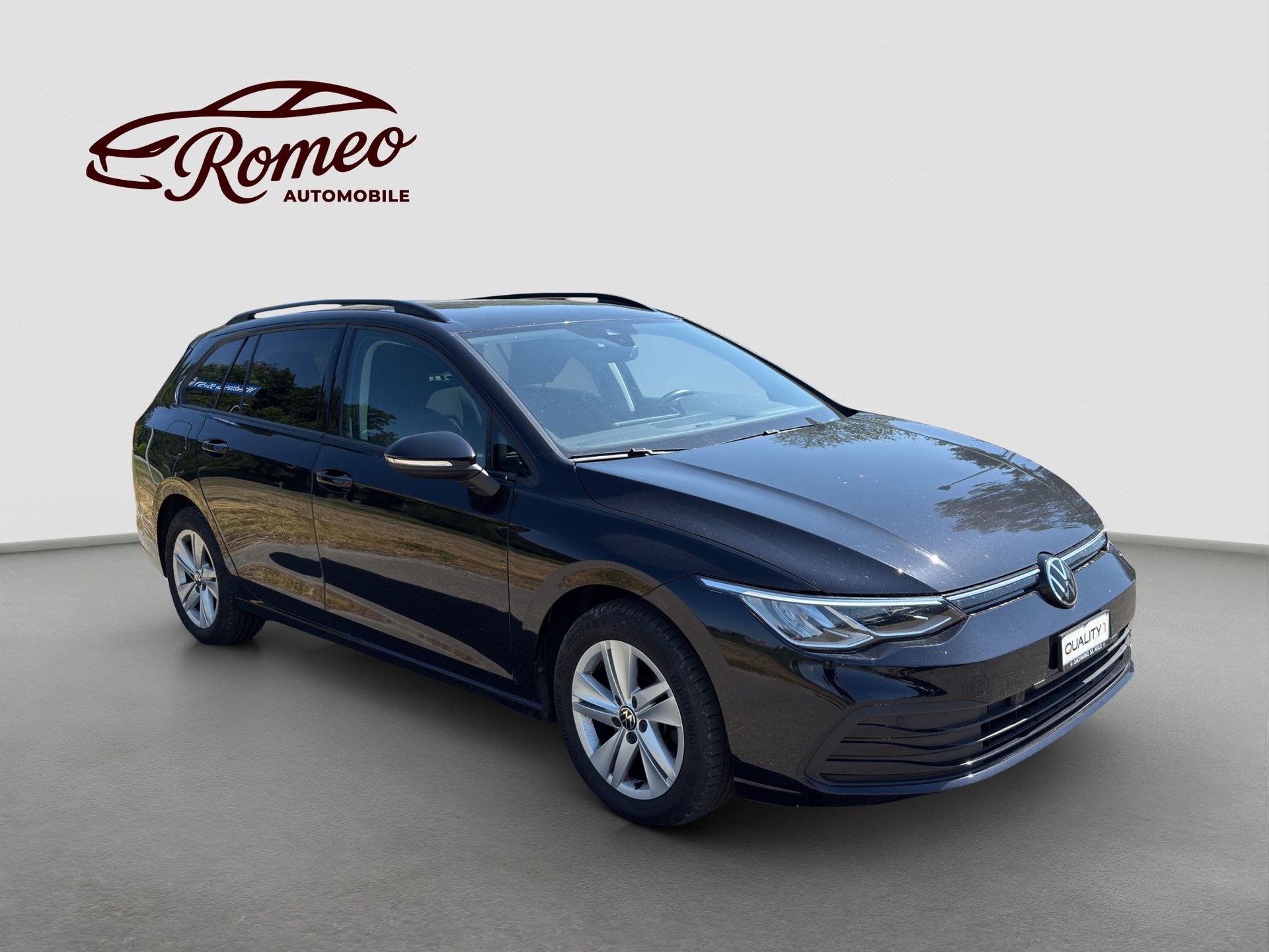 VW Golf Variant 2.0 TDI Life DSG ** Frisch ab MFK und Service ** CH Auto ** 1. Hand **-image-3