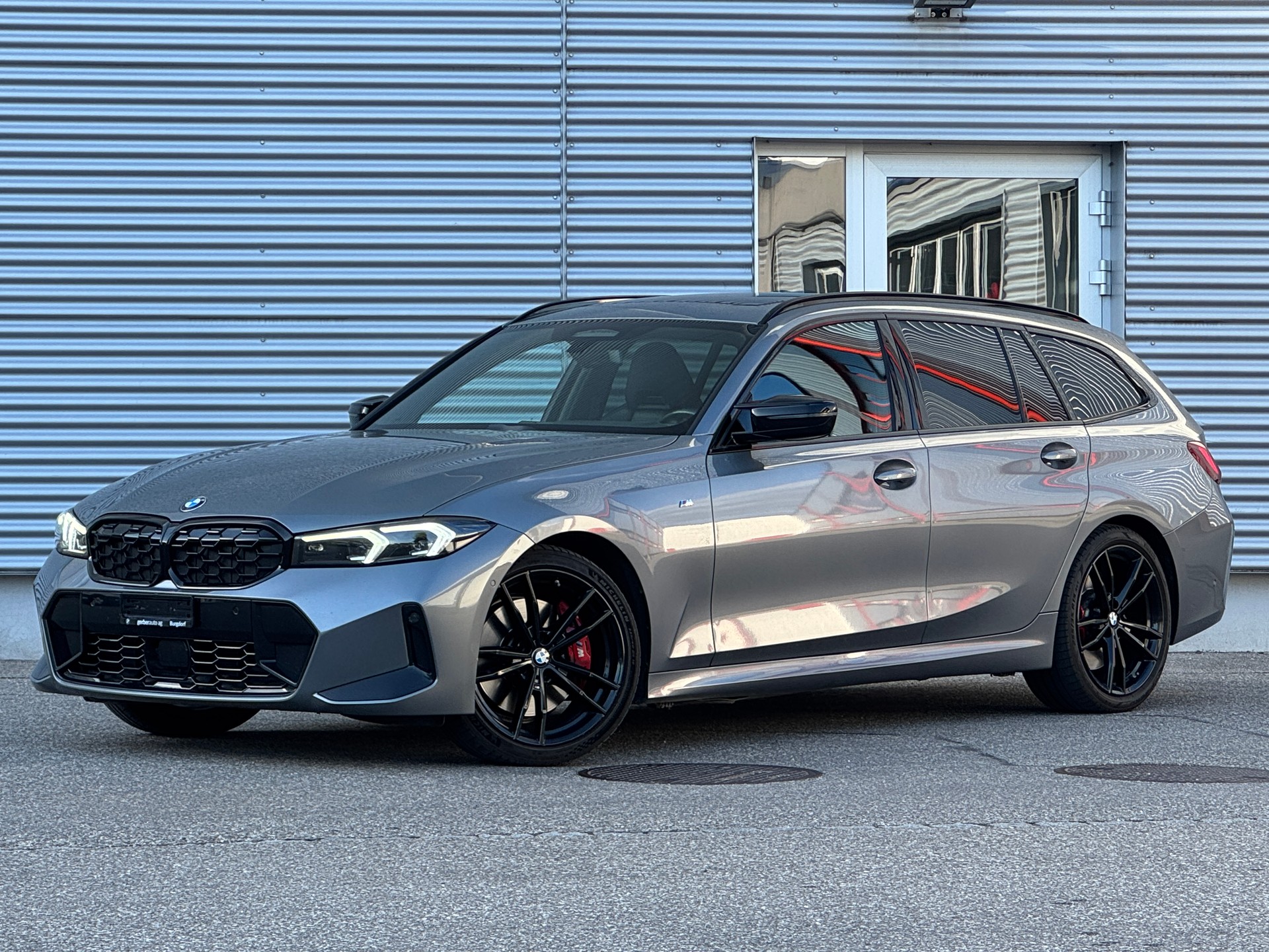 BMW M340d xDrive 48V Touring Steptronic M Sport Pro-image-0