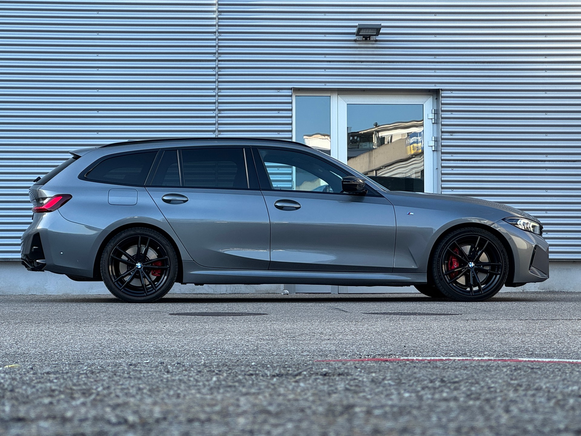 BMW M340d xDrive 48V Touring Steptronic M Sport Pro-image-4