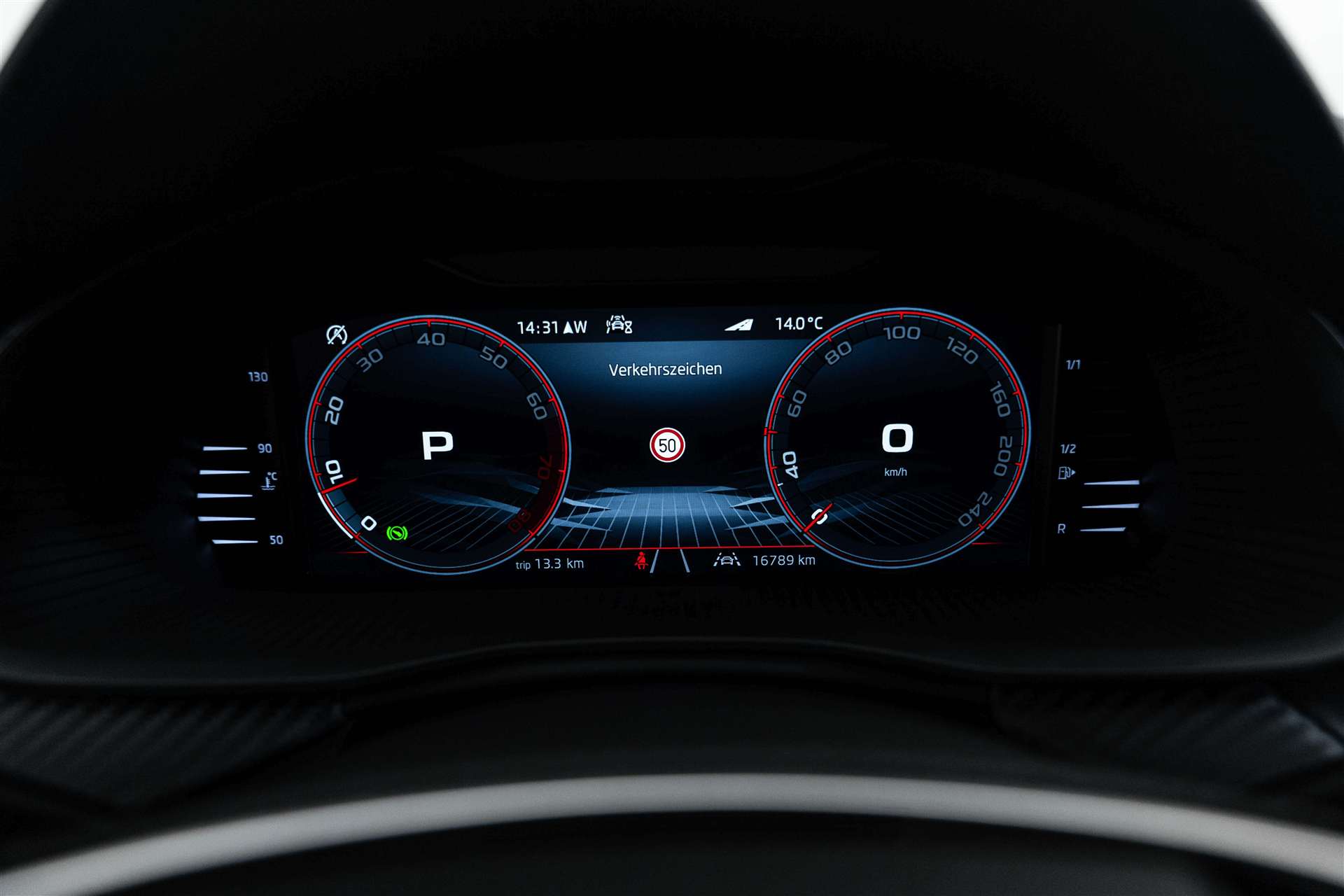 SKODA Scala 1.5 TSI Monte Carlo DSG-image-25