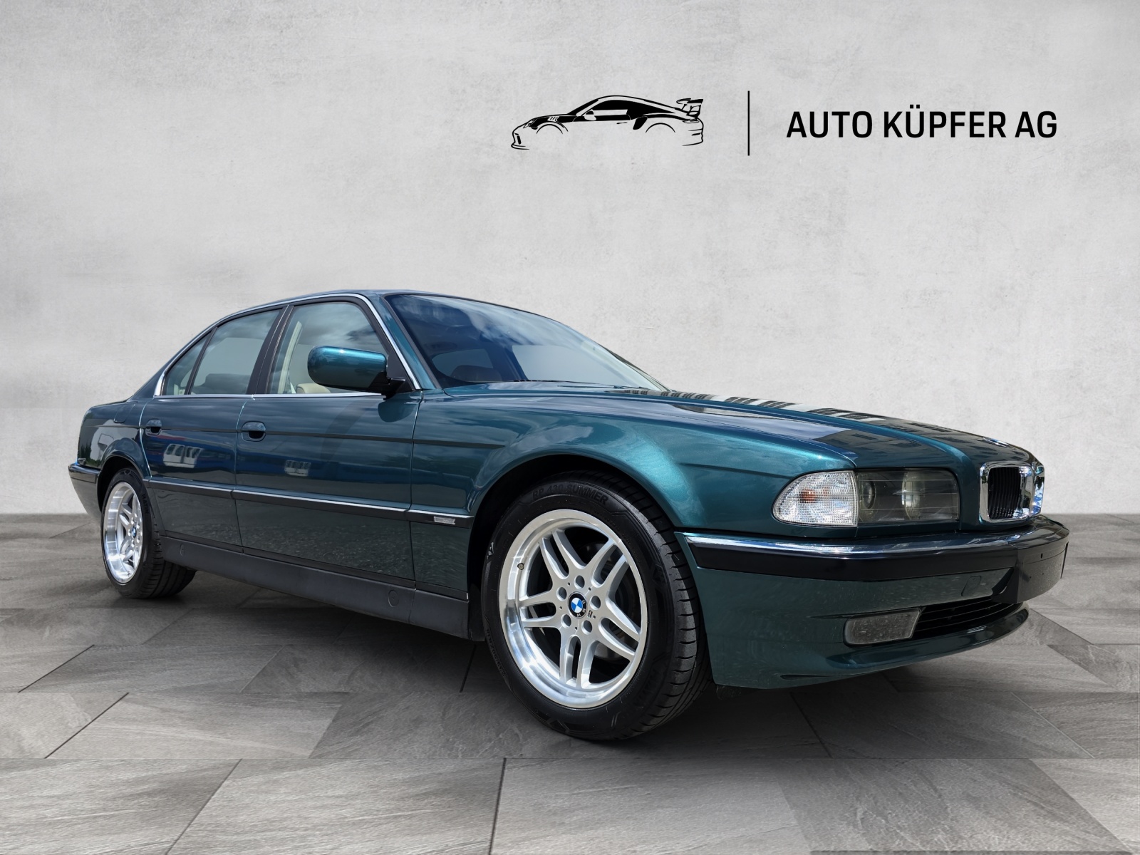BMW 728i Automat (Traumzustand Sammlerfahrzeug)-image-1
