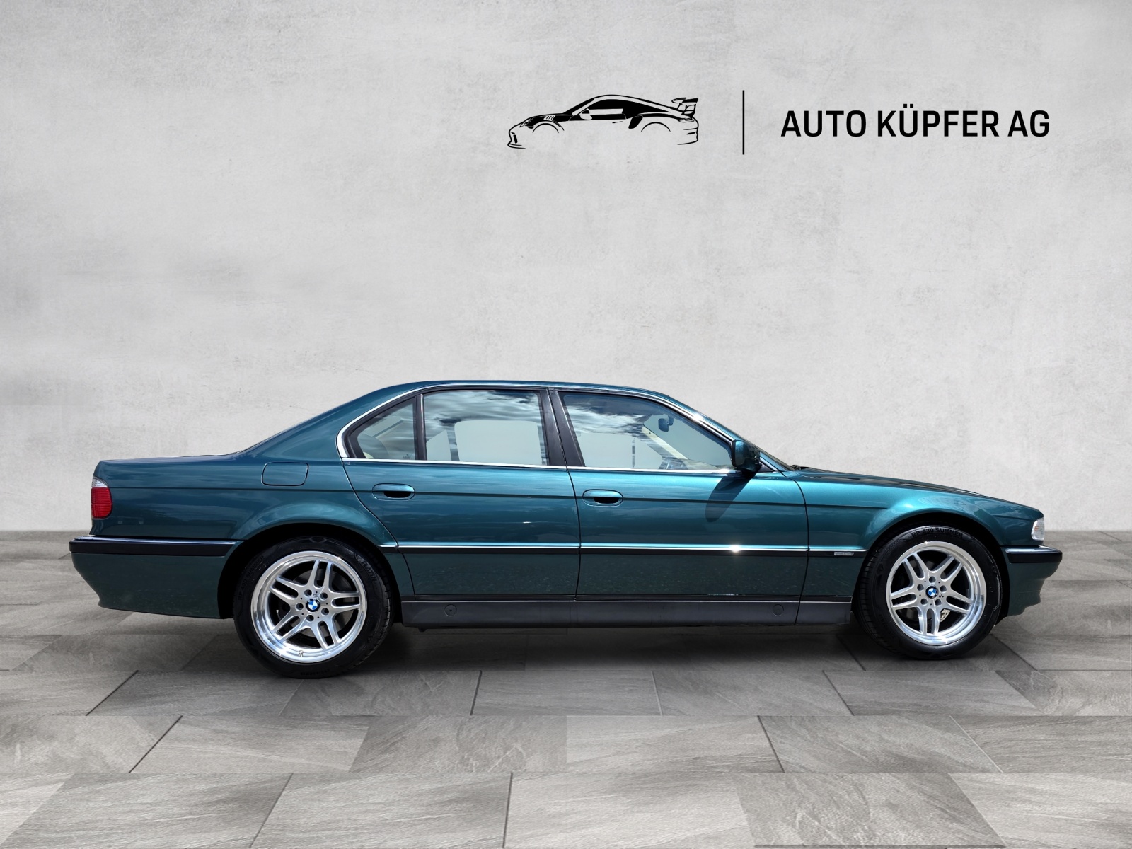 BMW 728i Automat (Traumzustand Sammlerfahrzeug)-image-2