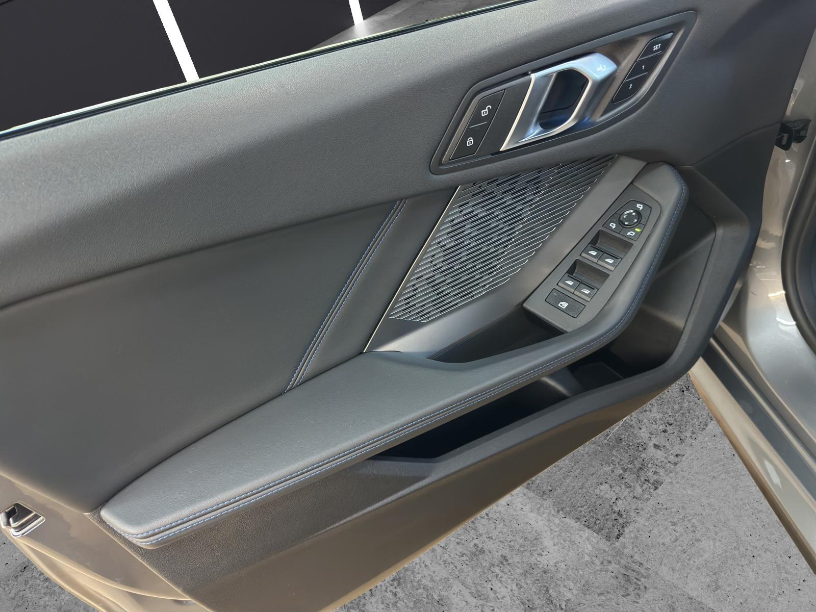 BMW 123 xDrive-image-9