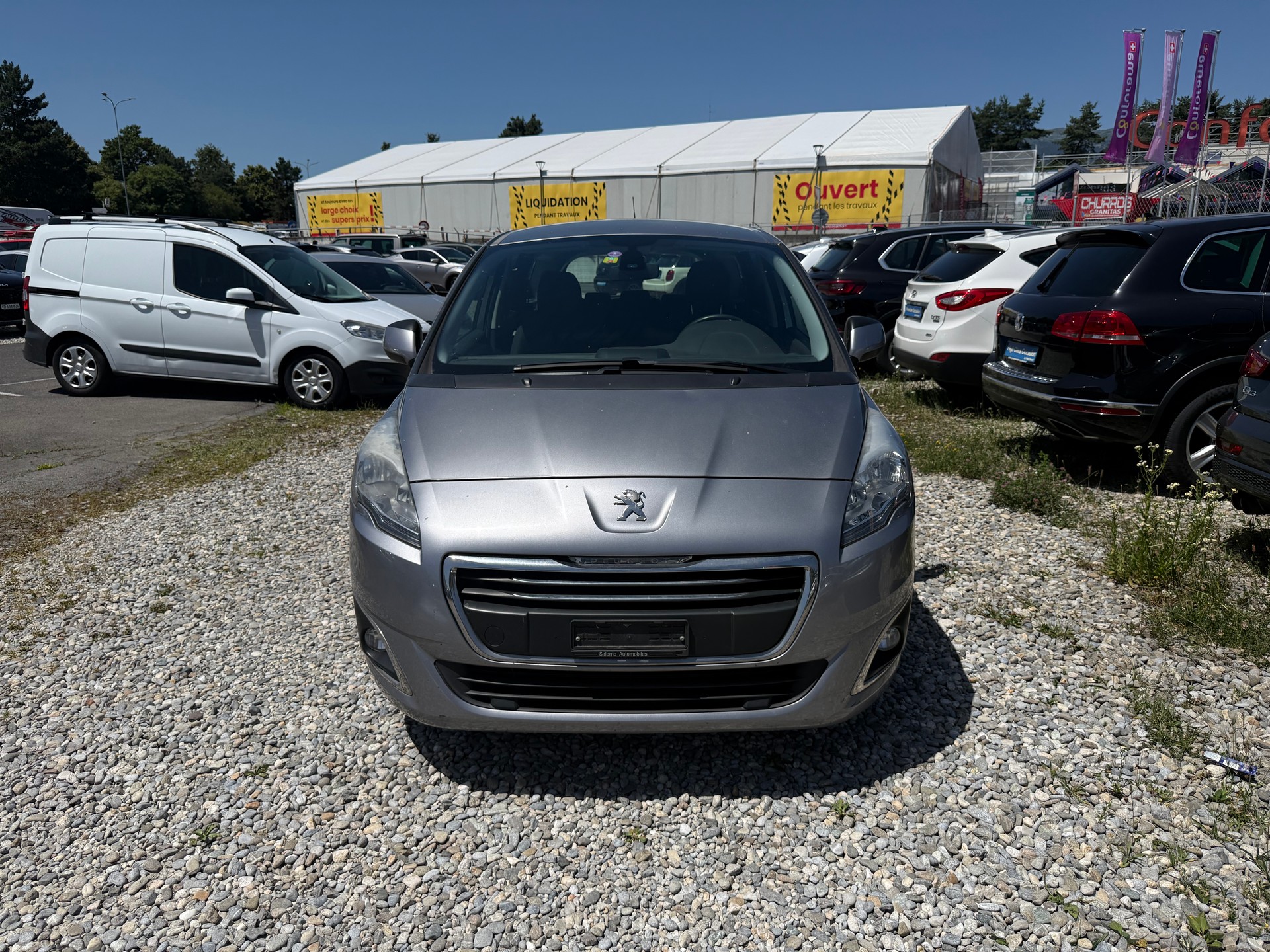 PEUGEOT 5008 1.6 16V T Allure-image-0
